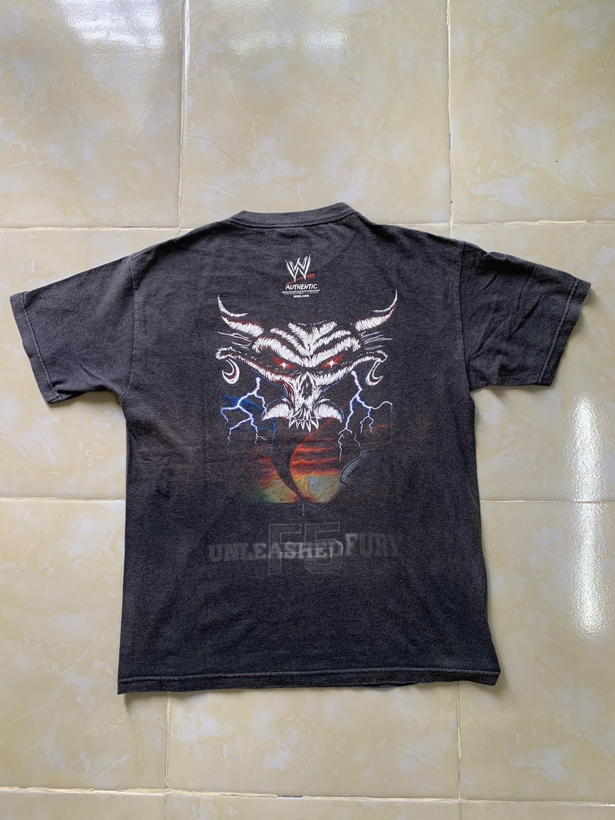 WWE VINTAGE WWE AUTHENTIC UNLEASHED FURY RARE TEE Size US M / EU 48-50 / 2 - 9 Thumbnail