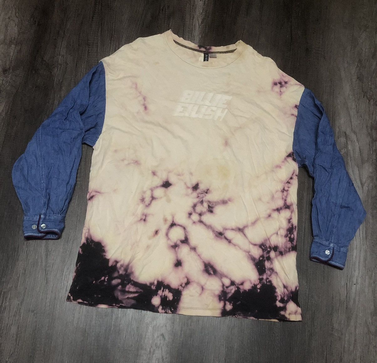 Billie Eilish × H&M BILLIE EILISH x DIVIDED H&M COPYRIGHT 2020 Size US XL / EU 56 / 4 - 11 Thumbnail