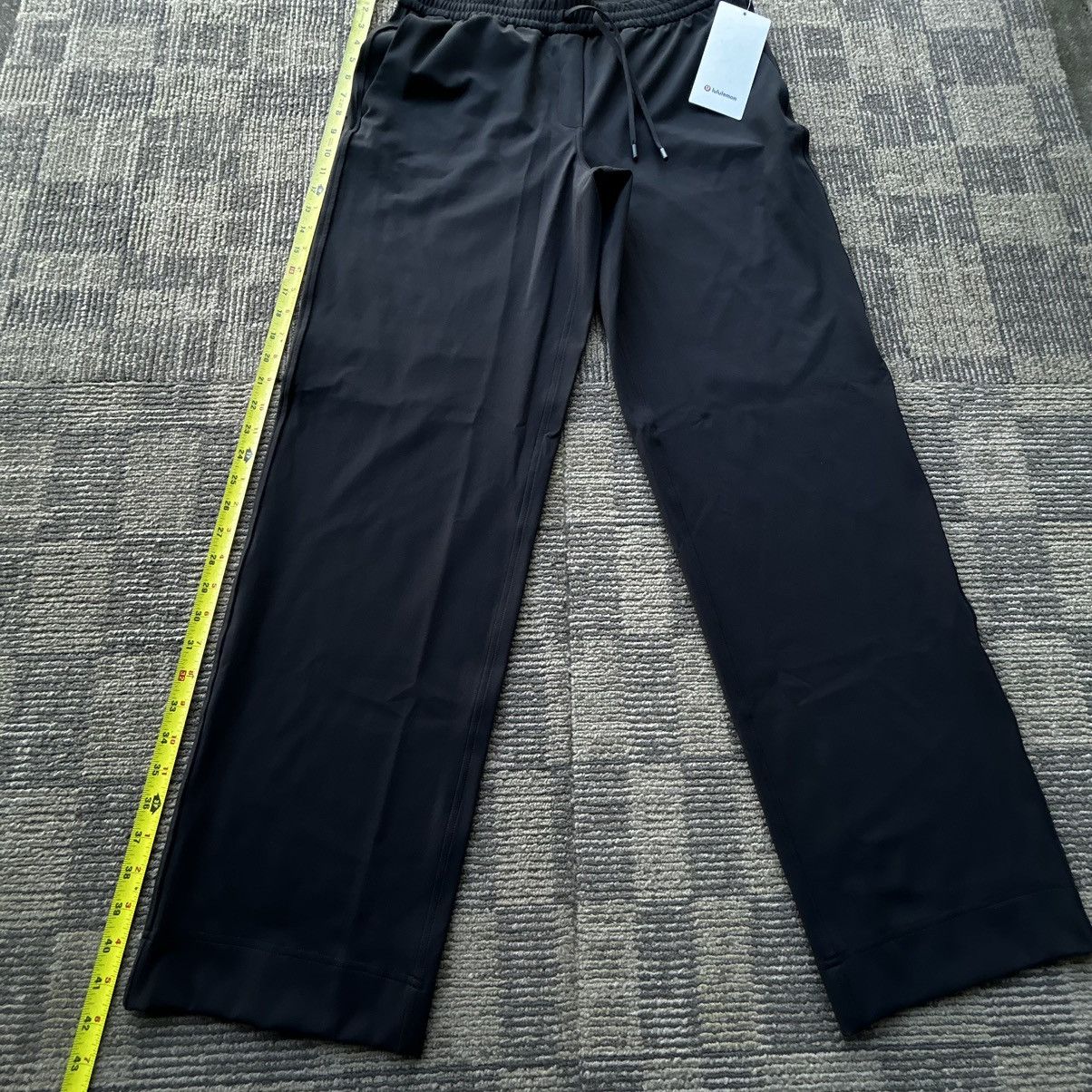 Lululemon Lululemon MR Luxtreme Straight Leg Pants Men’s Medium NWT Size US 35 - 5 Thumbnail