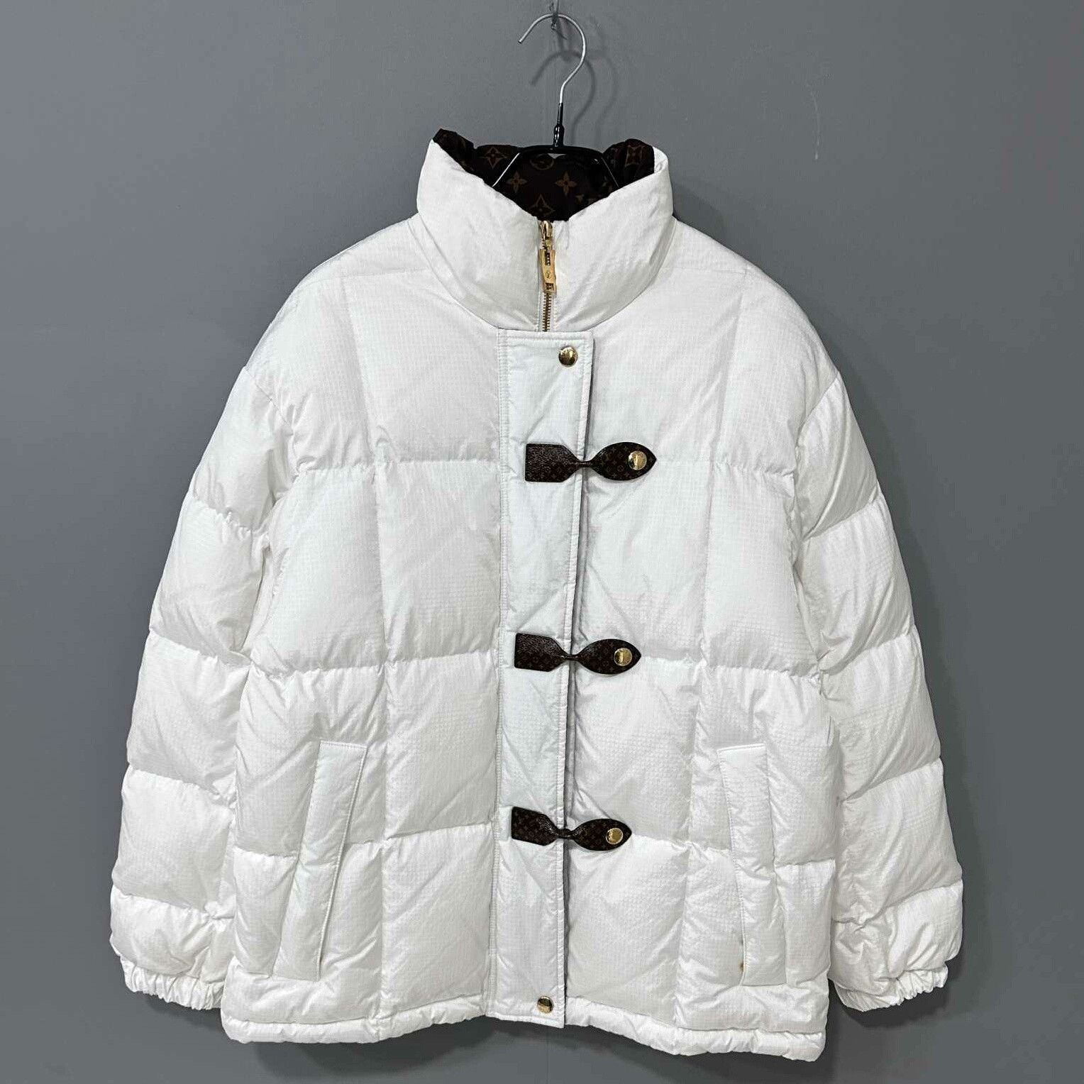 Louis Vuitton Louis Vuitton Down Heavy Coat xxs Men Size US XXS / EU 40 - 1 Thumbnail