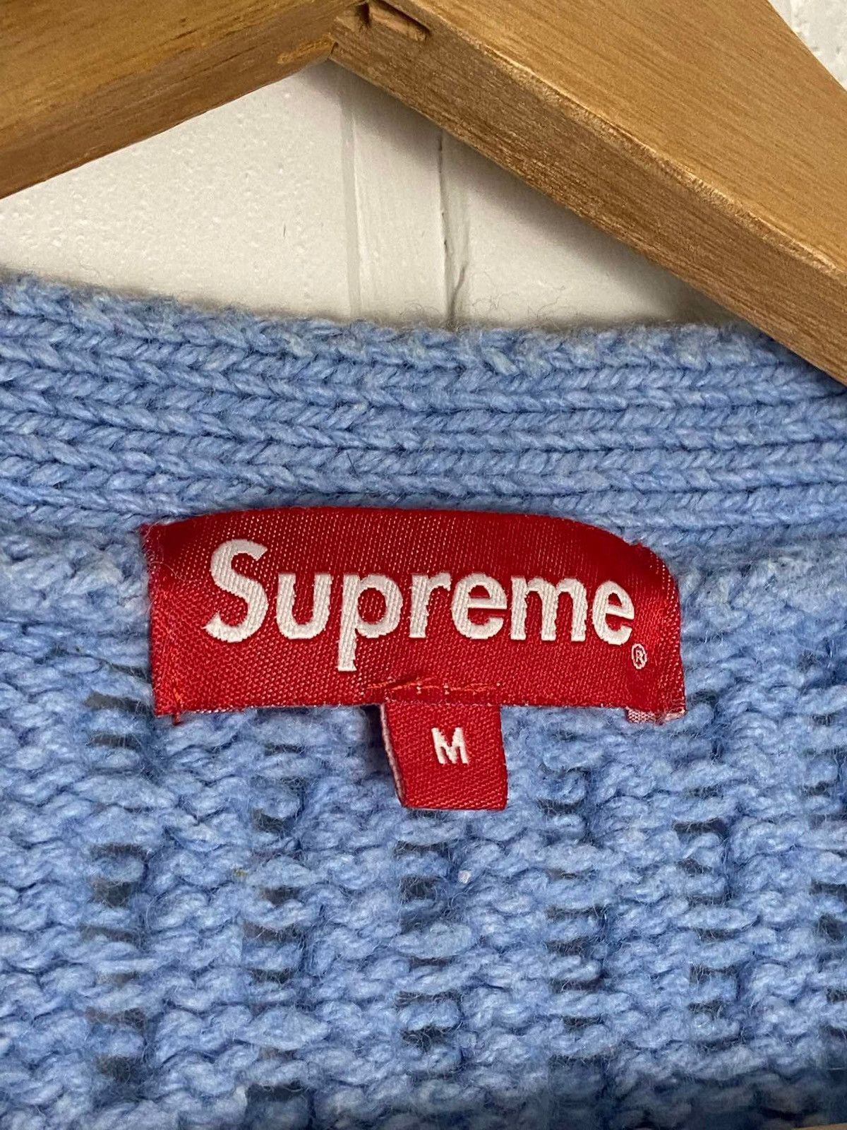 Supreme Used Supreme Cable Knit Cardigan FW2016 very rare size M Size US M / EU 48-50 / 2 - 3 Thumbnail