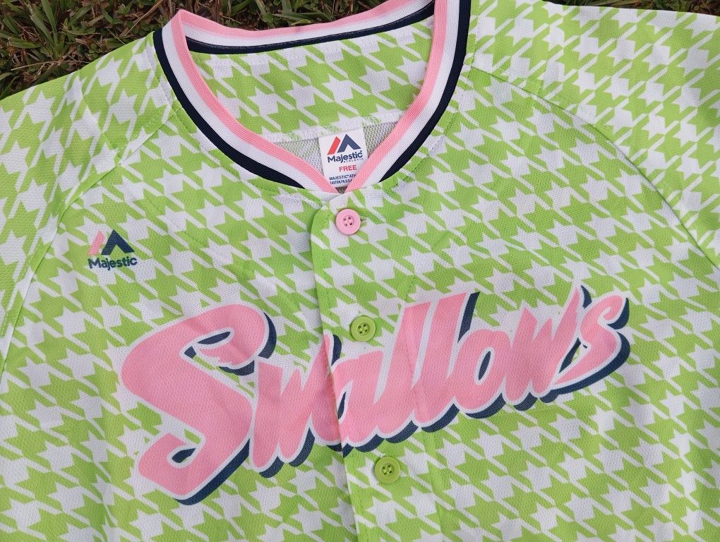 Majestic Tokyo Swallows 🐦⚾ Japan Baseball NPB jersey 🎌 Size ONE SIZE - 1 Thumbnail