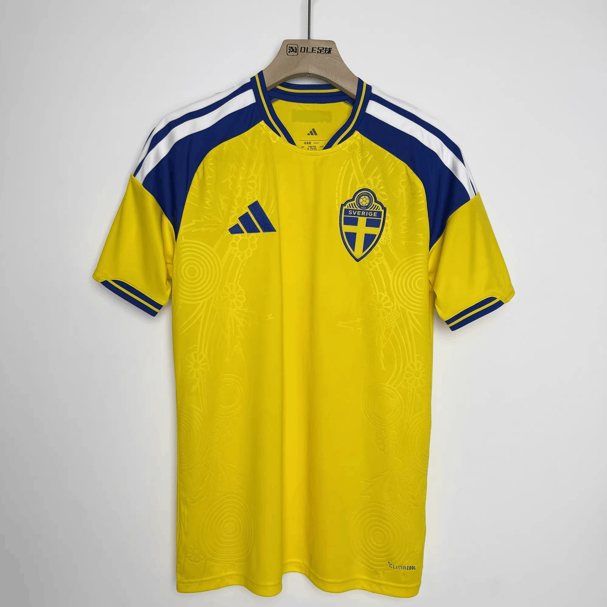 Other 2026 Sweden Football Jersey Size US XL / EU 56 / 4 - 1 Thumbnail