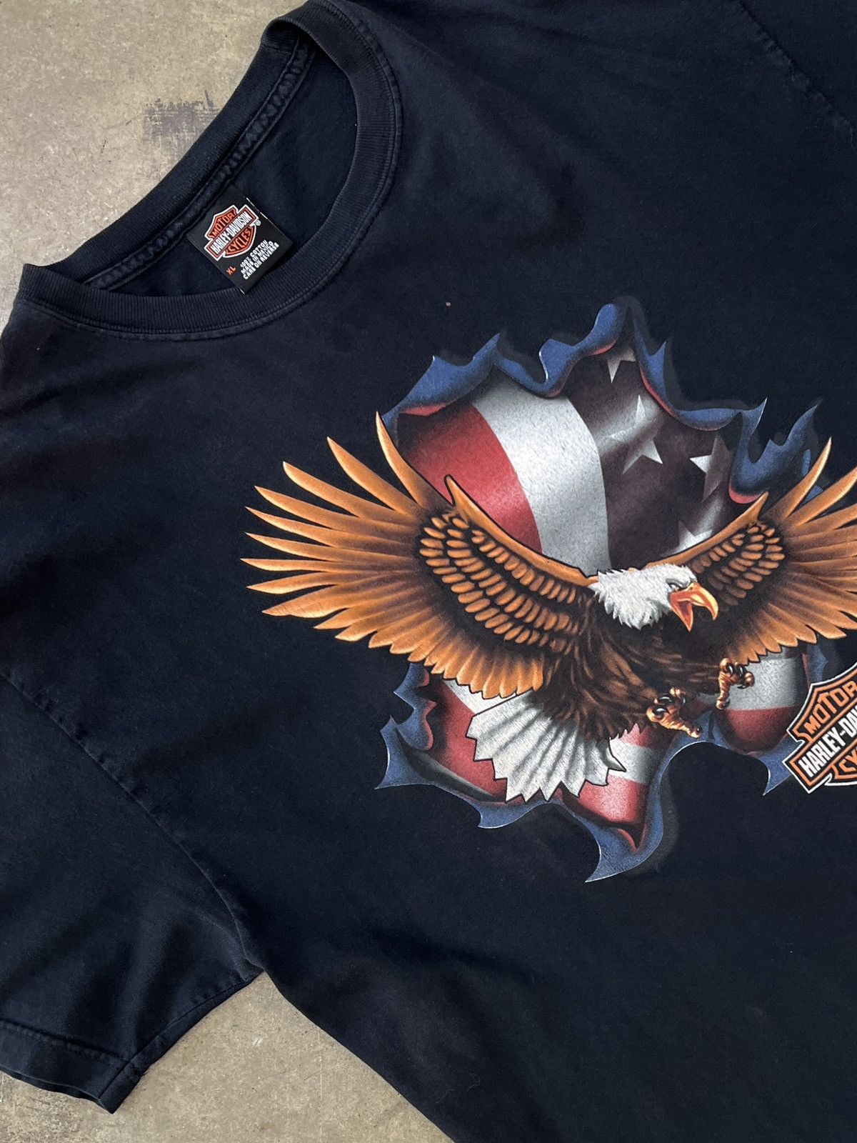 Harley Davidson Vintage Harley Davidson Flag Eagle Indiana Motorcycle Tee XL Size US XL / EU 56 / 4 - 1 Thumbnail