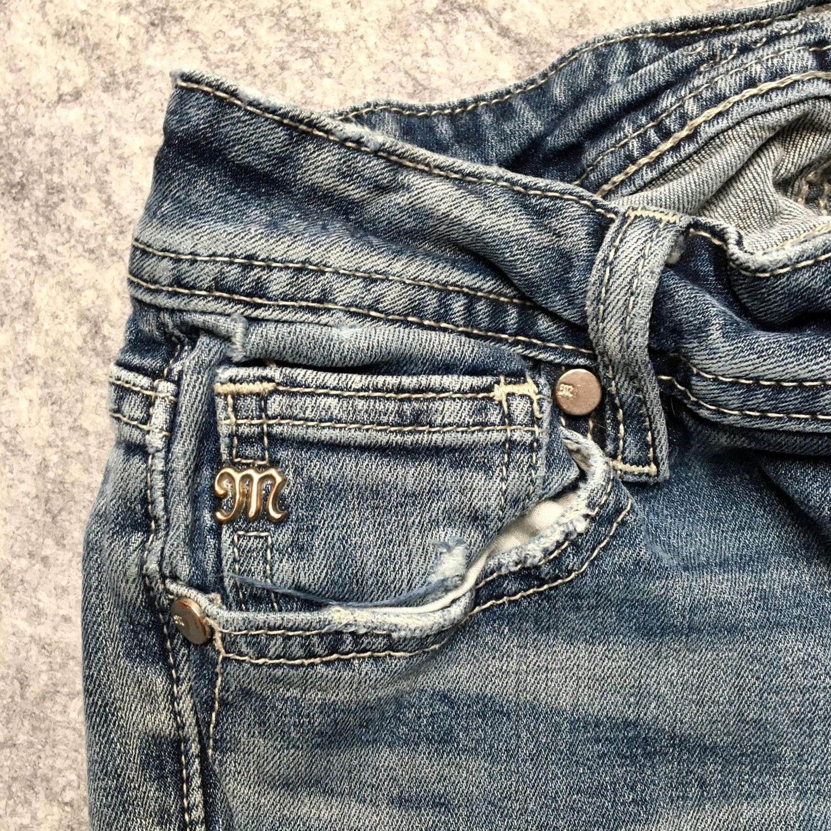 Miss Me VINTAGE Miss Me Jeans Womens 25 Blue Mid Rise Ankle Skinny Embroidered Stretch Size 42" / US 20 - 5 Thumbnail