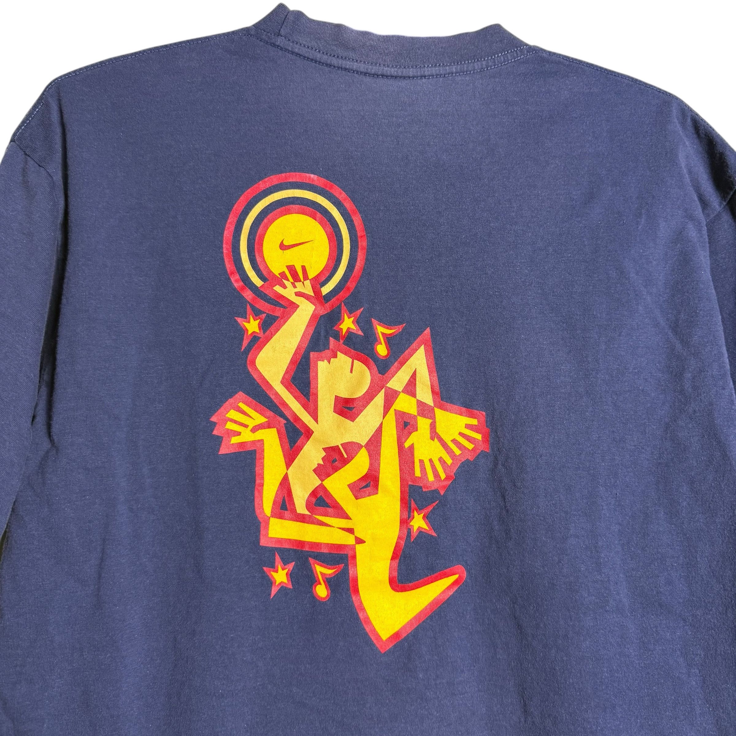 Nike 🔥RARE🔥Vintage Nike Basketball 'Pop Art' Style T-shirt Size US M / EU 48-50 / 2 - 2 Thumbnail