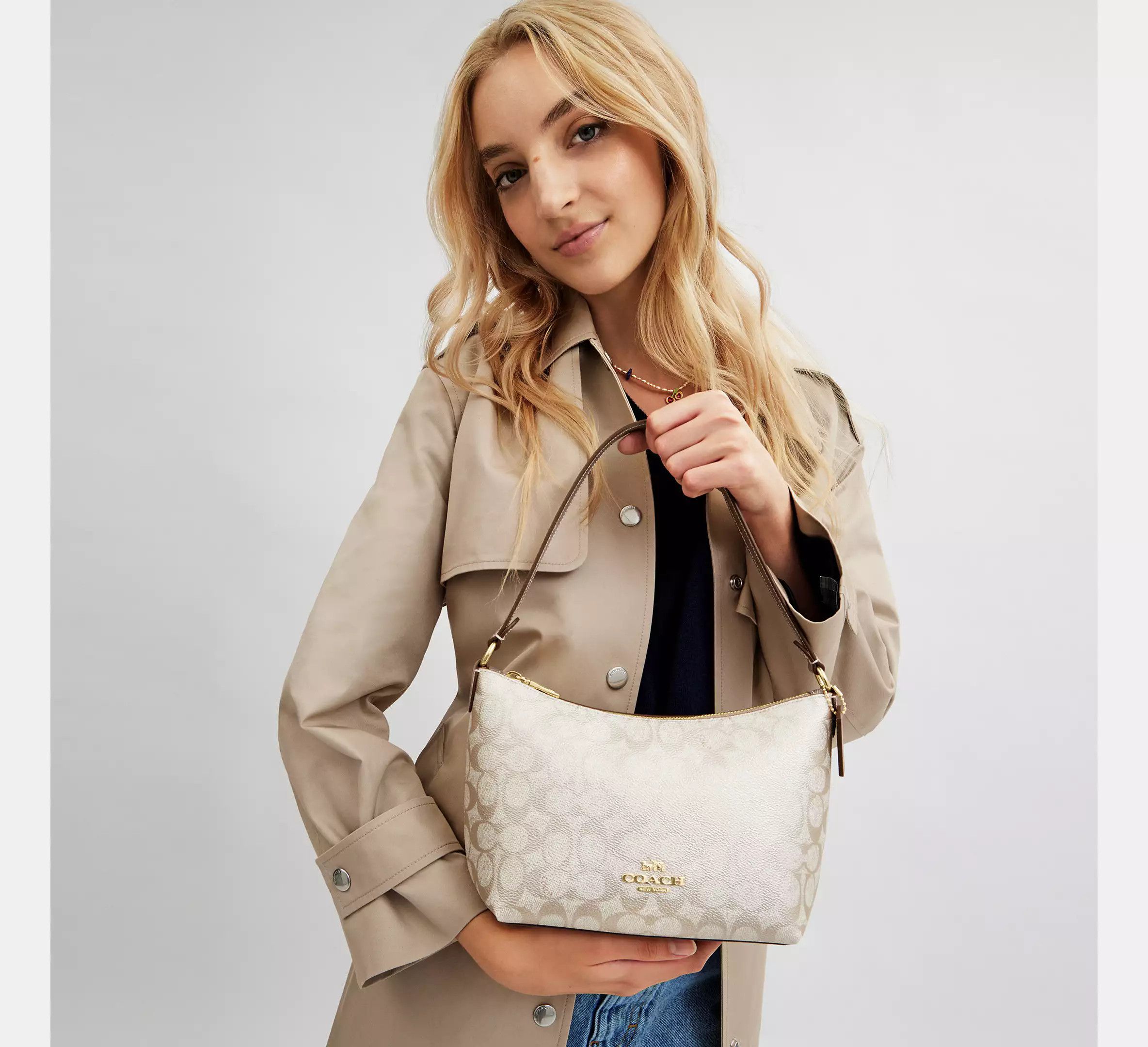 Coach Zip Top Shoulder Bag In Signature Canvas CW391 Size ONE SIZE - 8 Thumbnail
