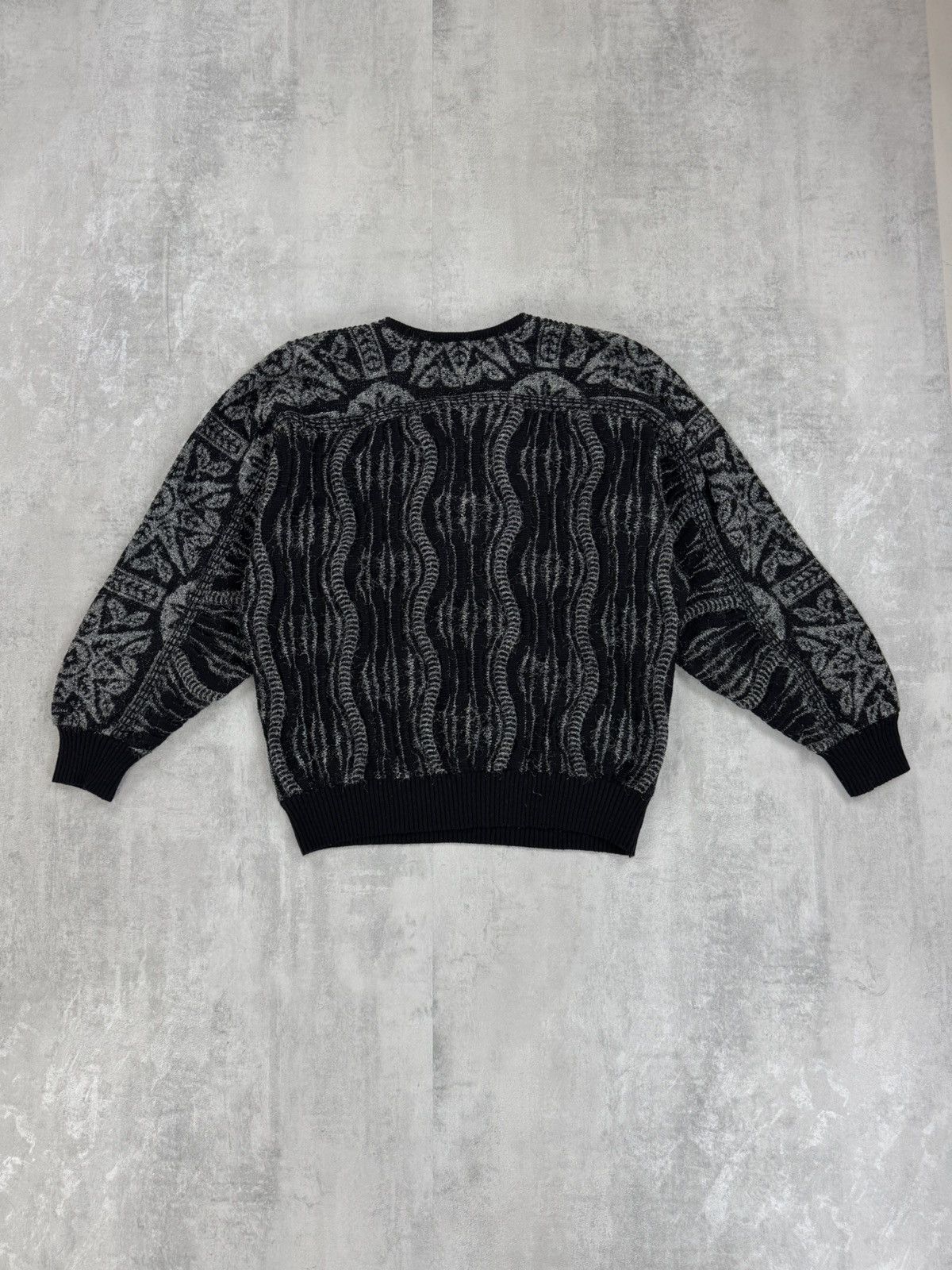 Carlo Colucci × Vintage Carlo Colucci Vintage Floral Sweater V-neck coogi style Size L / US 10 / IT 46 - 3 Thumbnail