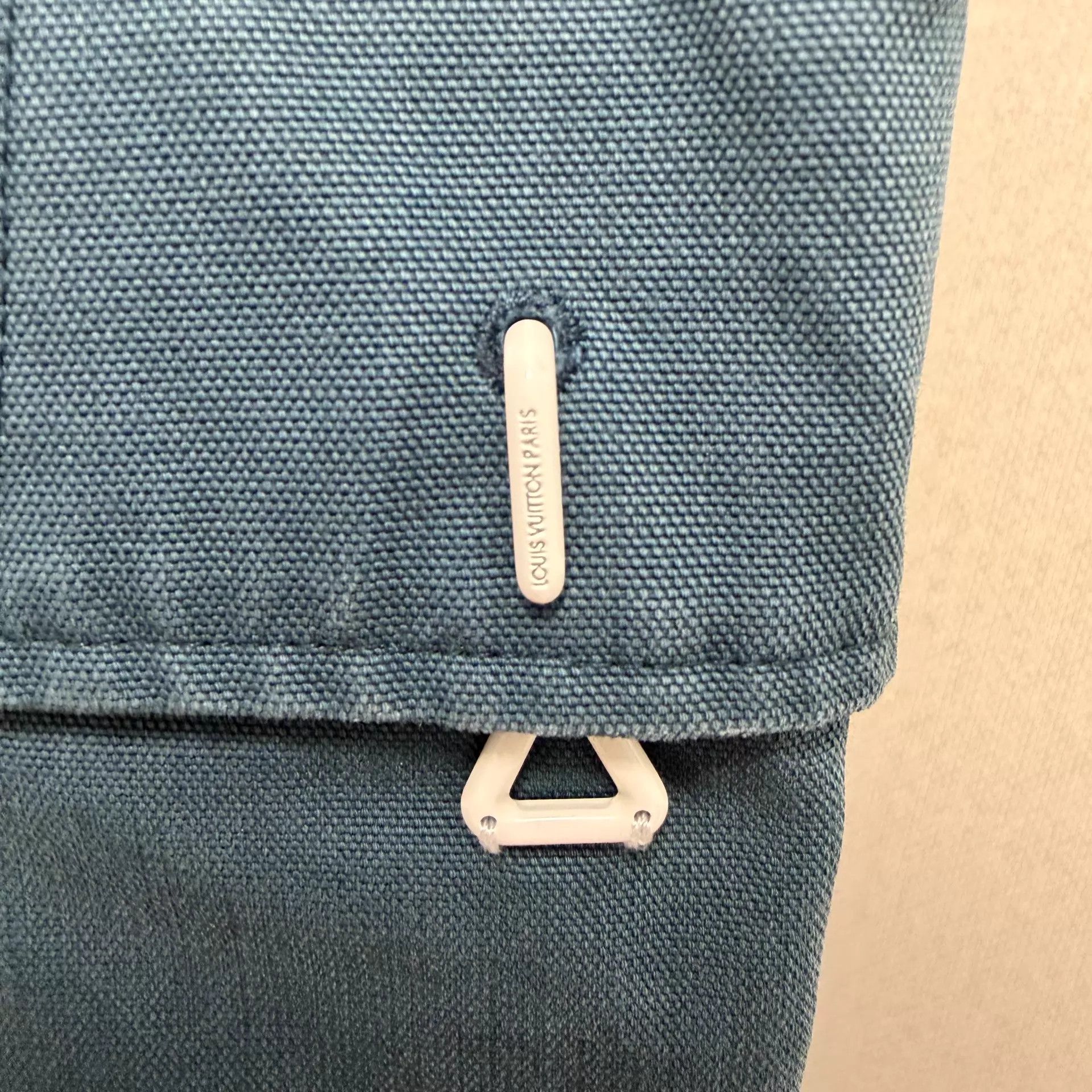 Louis Vuitton LOUIS VUITTON SS23 Straight Chino Pants Men's Navy 40 Size US 40 / EU 56 - 4 Thumbnail