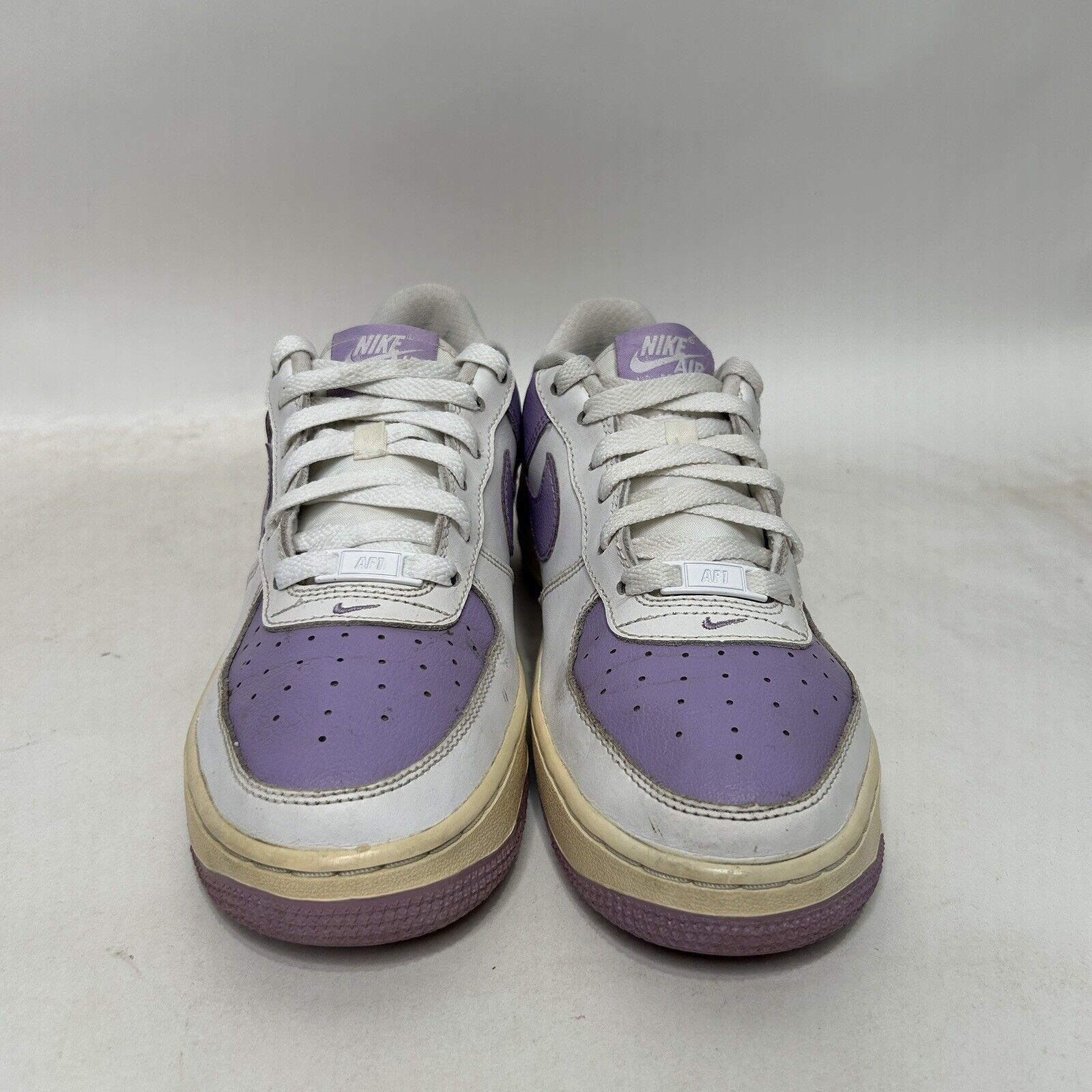 Nike Nike Shoes Air Force 1 GS “White Purple” 2024 Size US 8.5 / IT 38.5 - 2 Thumbnail