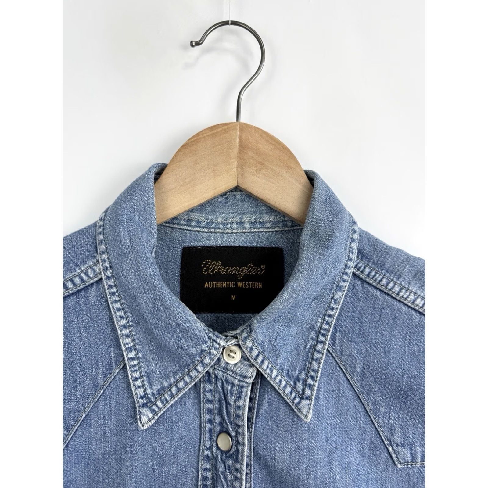 Wrangler VINTAGE Wrangler Denim Shirt Western USA M Blue Women Button-Up Size M / US 6-8 / IT 42-44 - 5 Thumbnail