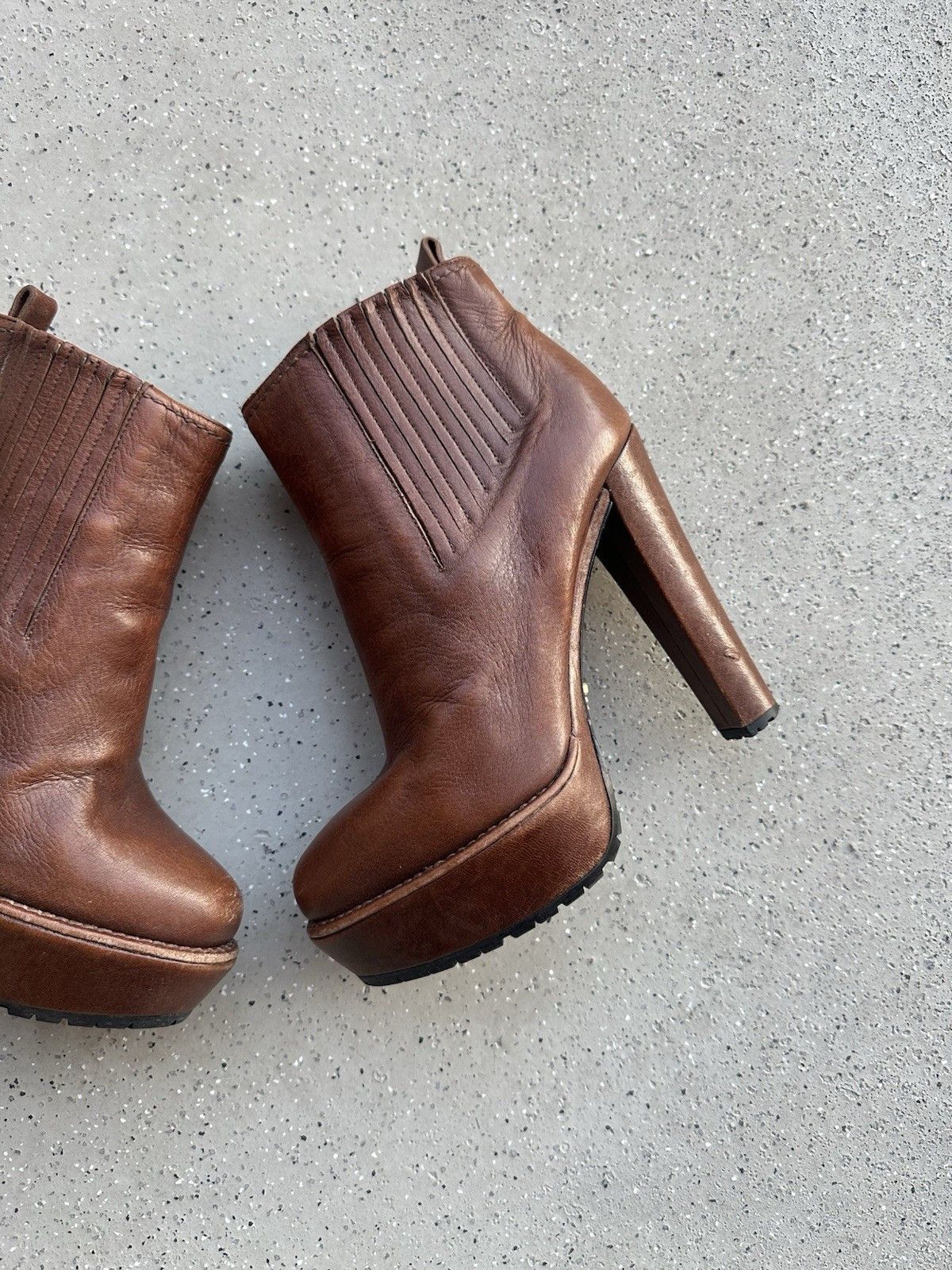 Prada DDP Prada Womens Brown Leather Platform Heel Boots Size 38,5 Size US 8.5 / IT 38.5 - 12 Thumbnail