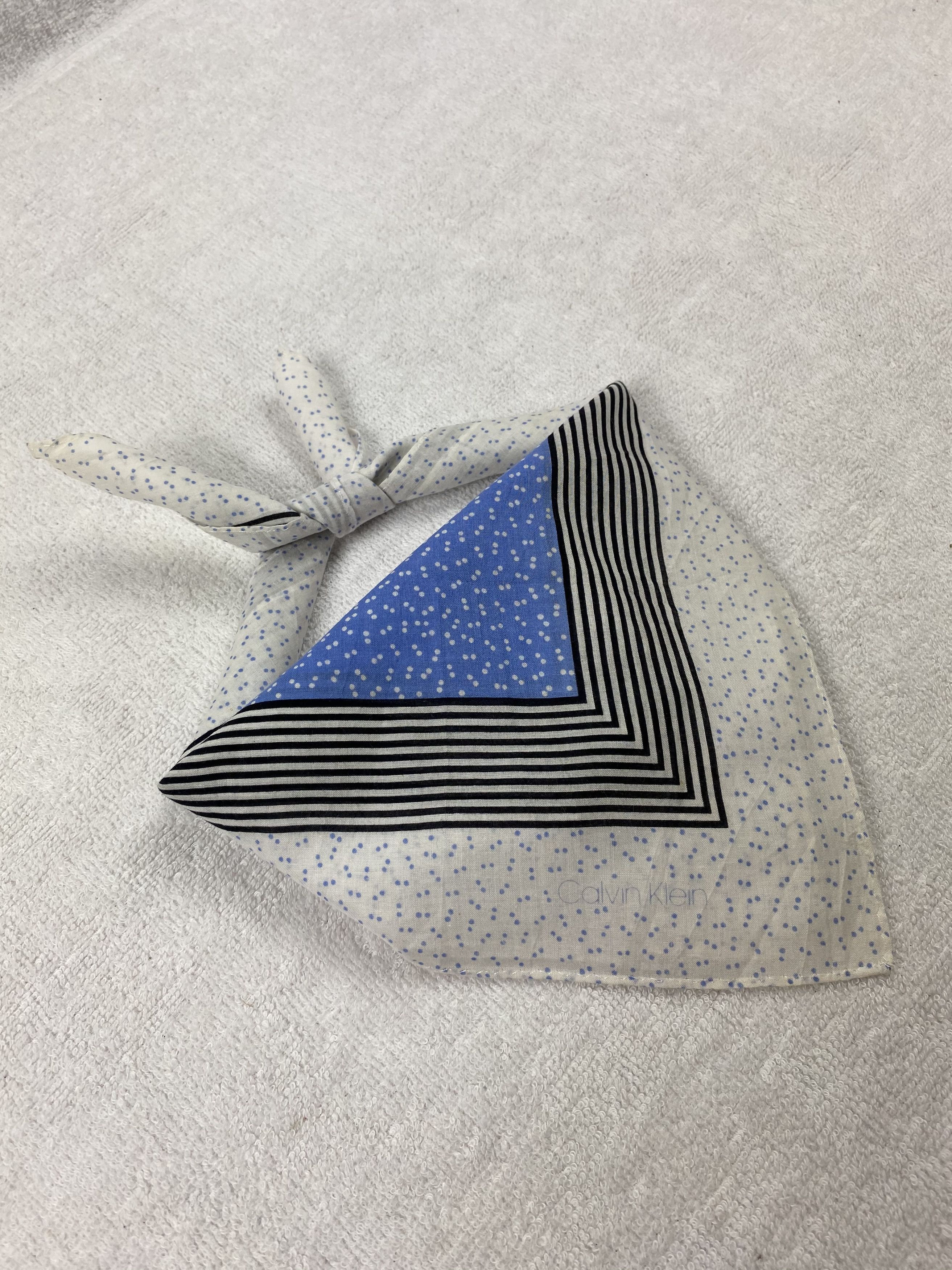 Calvin Klein × Vintage Calvin Klein Handkerchief / Bandana / Neckerchief Size ONE SIZE - 2 Thumbnail