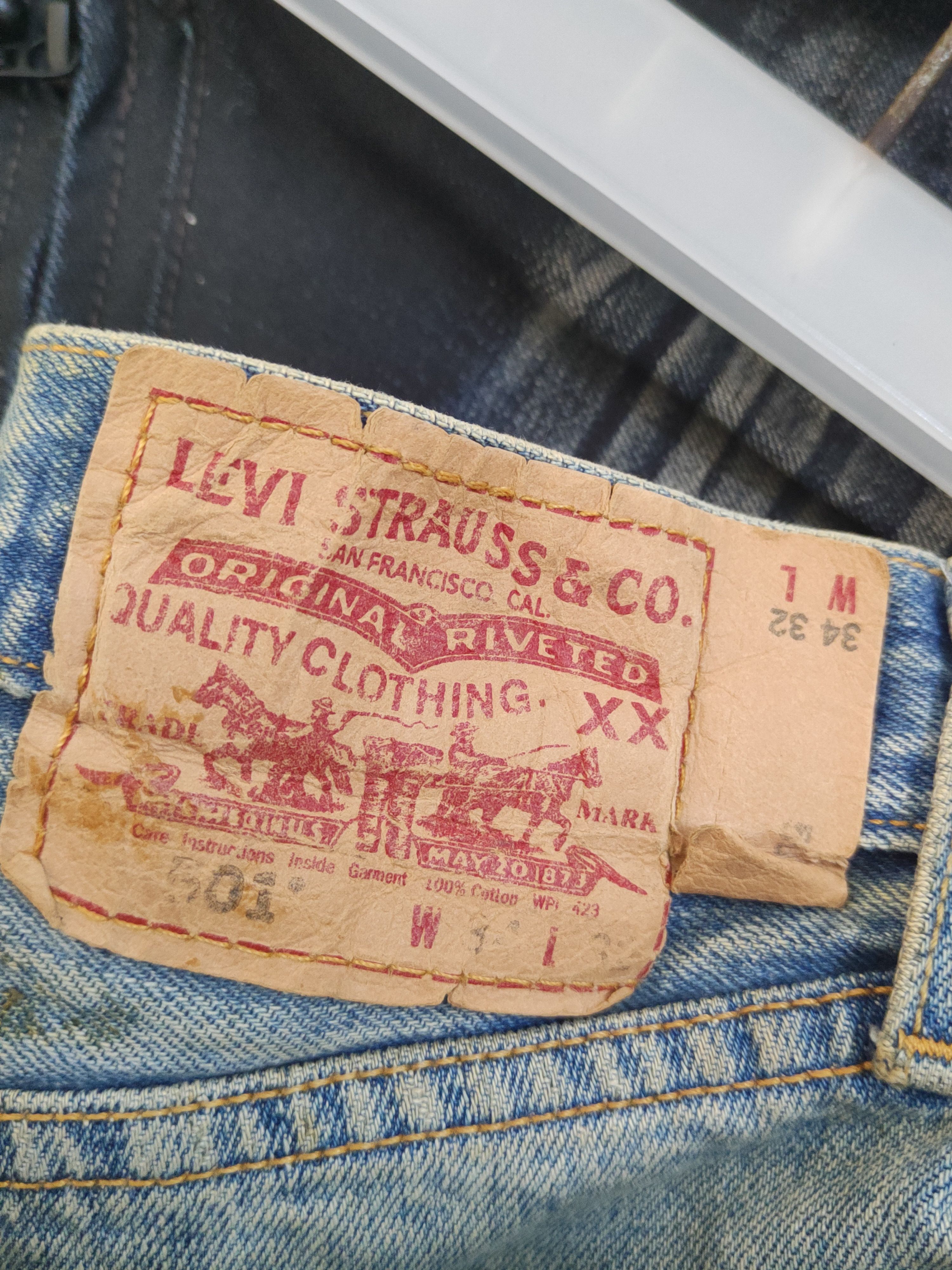 Levi's 501 Levis vintage Blue Distressed Ripped denim Jeans #W1619 Size US 34 / EU 50 - 15 Thumbnail