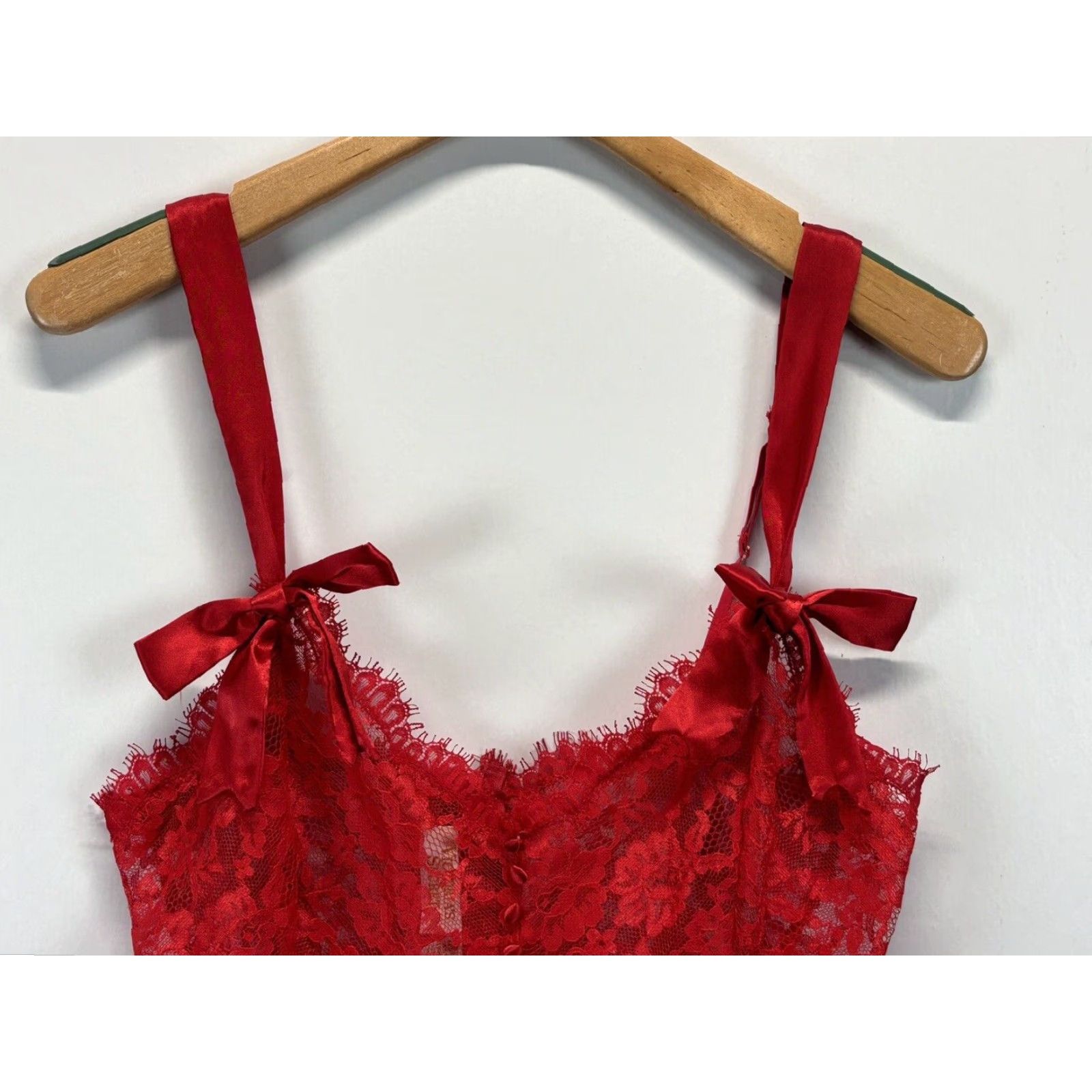 Victoria's Secret VINTAGE Victoria's Secret Red Lace Bodysuit Lingerie 1990s Women's Large Sexy Gold Label Size L / US 10 / IT 46 - 2 Thumbnail