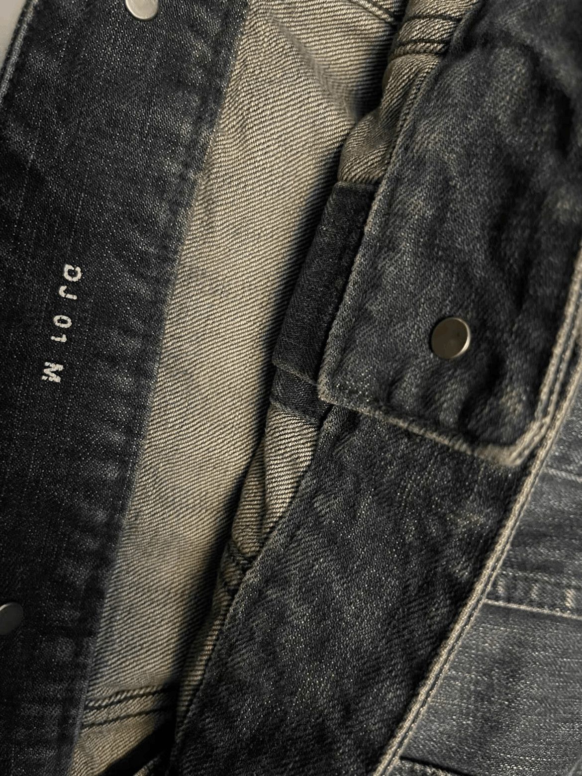 Saint Laurent Paris Saint Laurent Paris 13SS Vintage Wash Distressed Denim Size US S / EU 44-46 / 1 - 7 Thumbnail