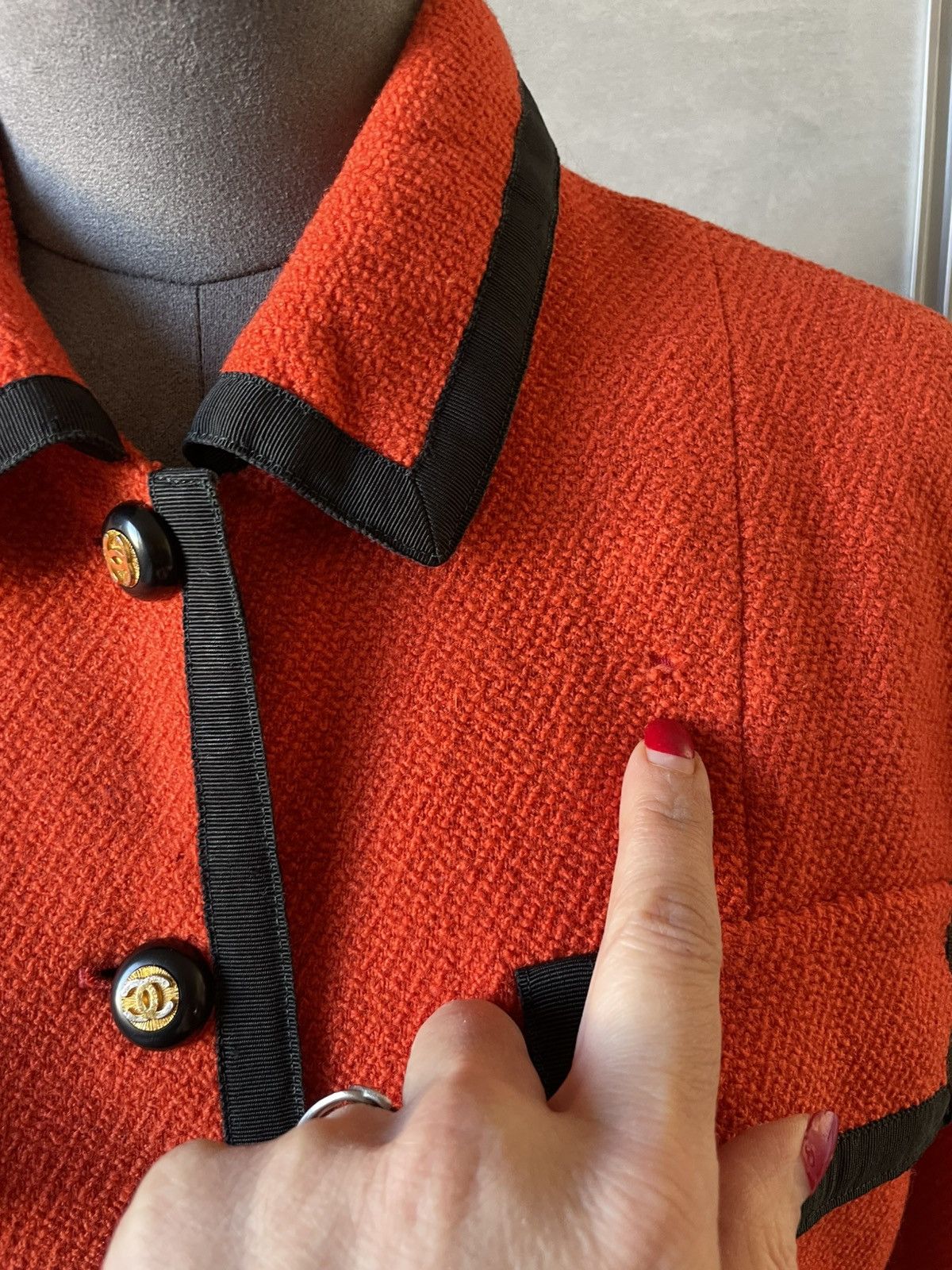 Chanel CHANEL SUIT VINTAGE TWEED. Size S / US 4 / IT 40 - 3 Thumbnail