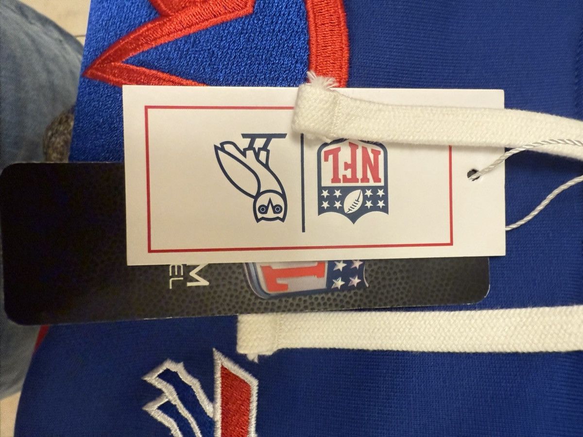 October's Very Own OVO x Buffalo Bills NFL Hoodie Brand New Authentic Size US M / EU 48-50 / 2 - 6 Thumbnail