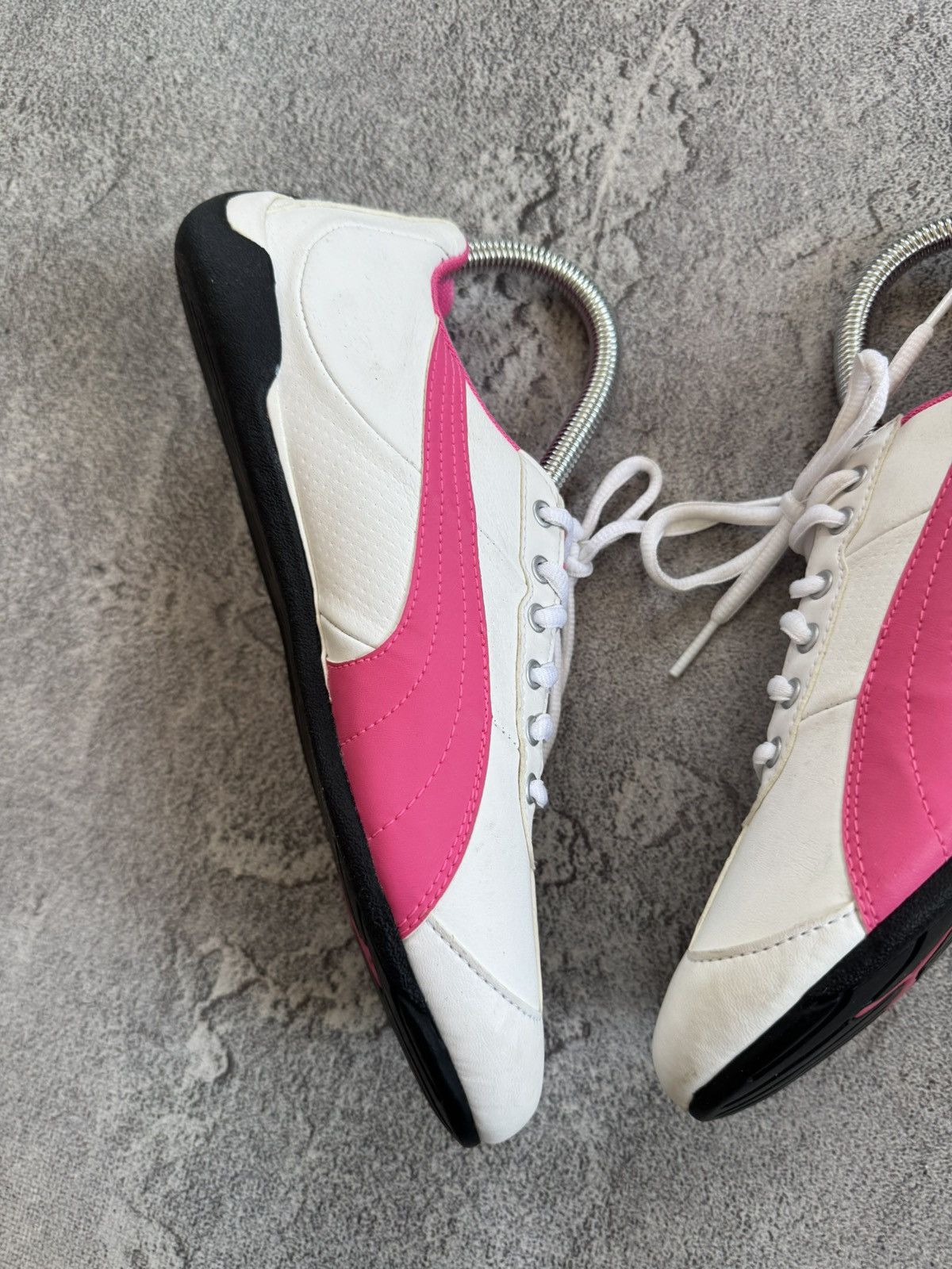 Puma Puma 39/EUR 25cm SpeedCat white & pink sneakers hi top shoes Size US 8.5 / IT 38.5 - 12 Thumbnail