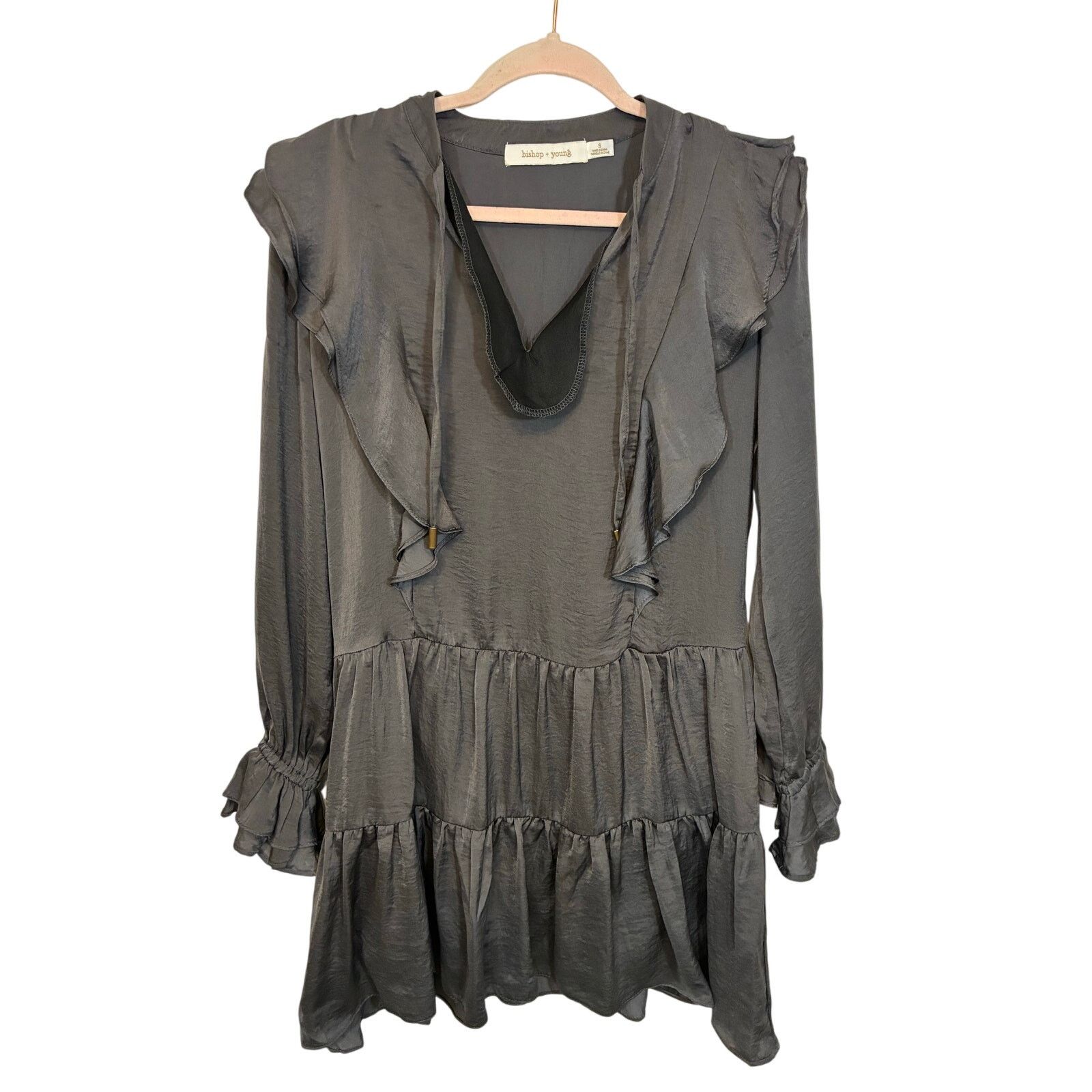 Anthropologie Bishop & Young Finley Ruffle Boho Mini Dress Gray Preppy Size S / US 4 / IT 40 - 1 Thumbnail
