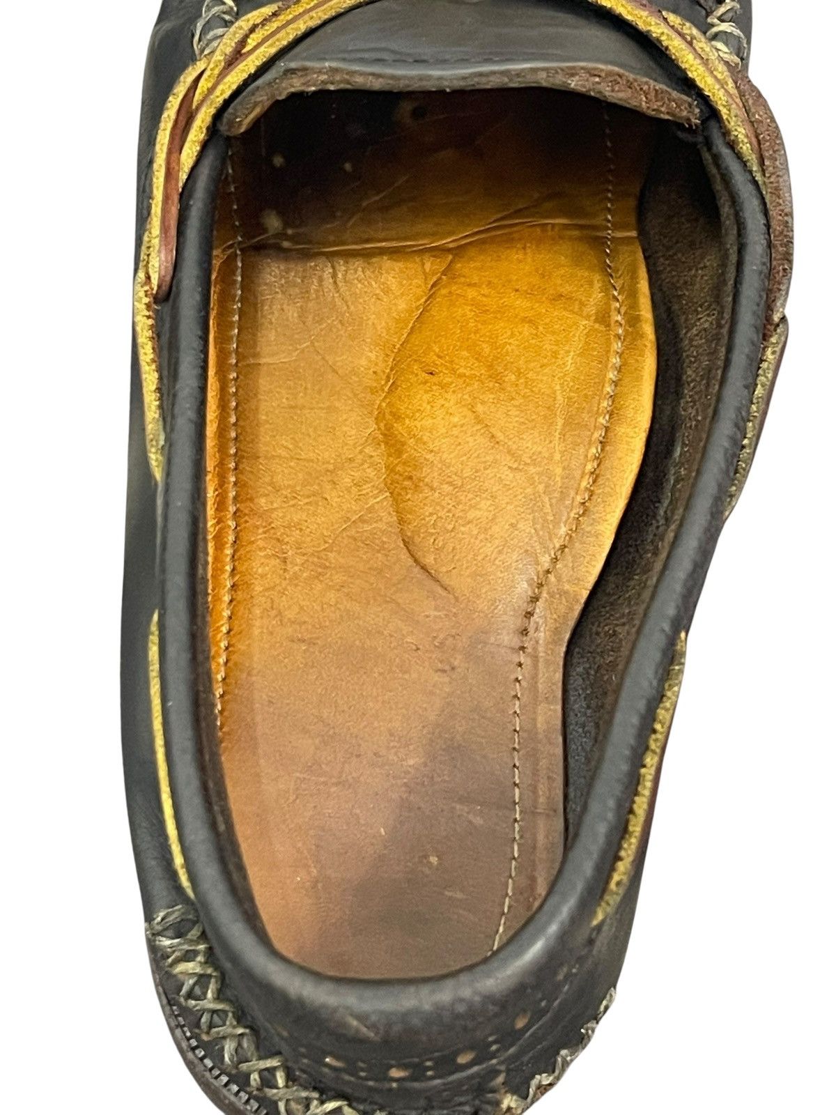 Yuketen Yuketen Canoe Moccasin Loafer Cowhide Handmade USA Size US 9.5 / EU 42-43 - 6 Thumbnail