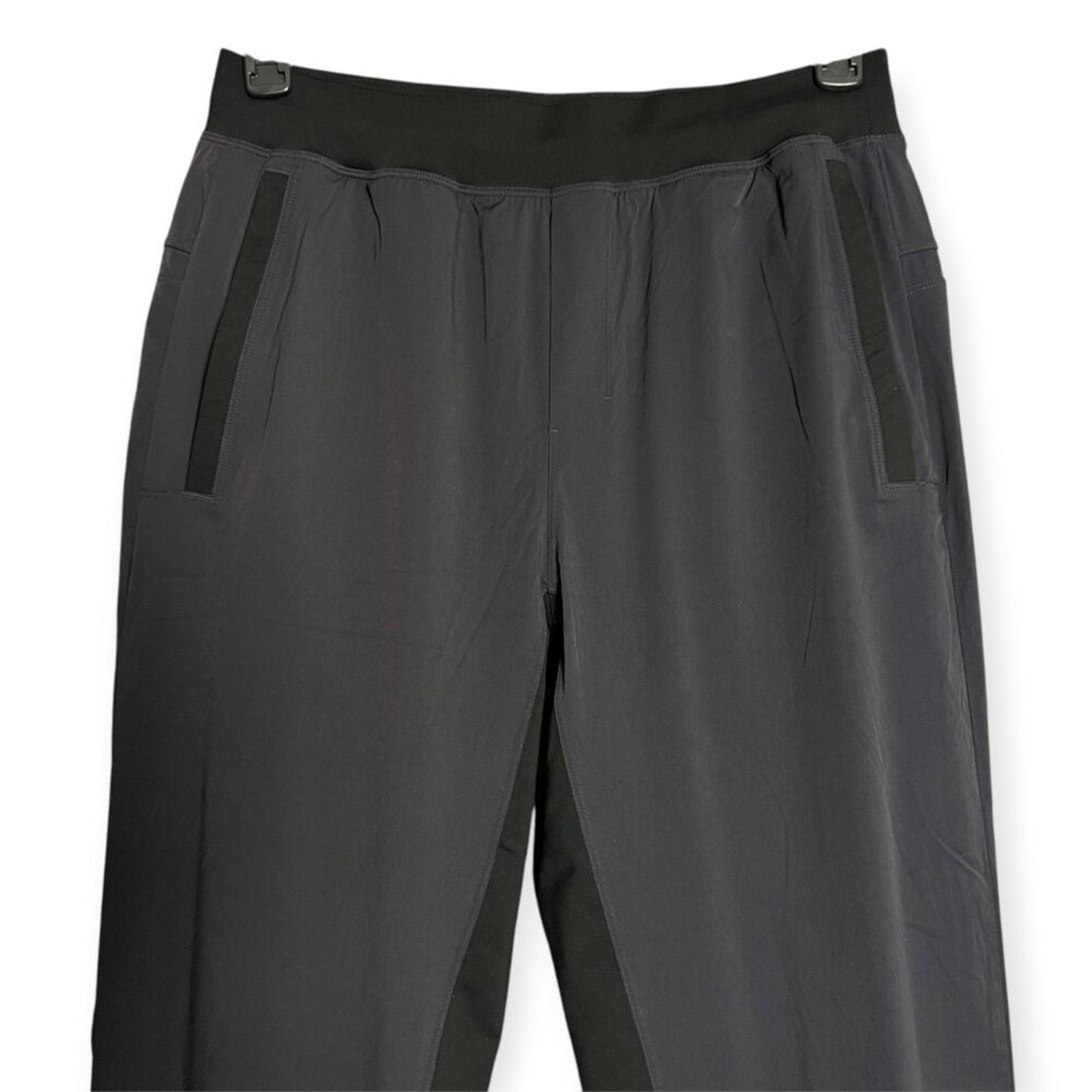 Lululemon Lululemon Great Wall Pant 32" SIZE M Black Gray Lightweight Size US 32 / EU 48 - 6 Thumbnail