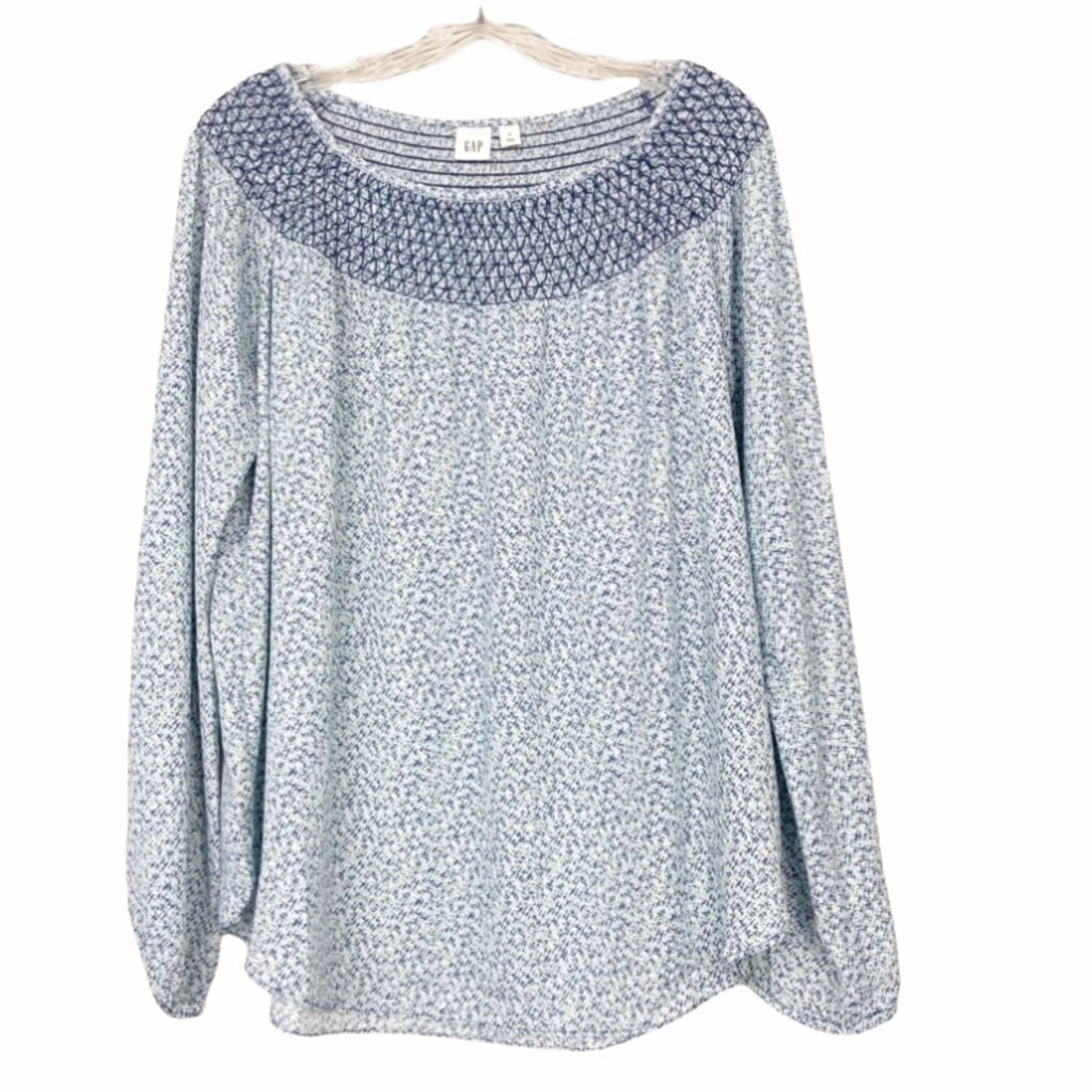 Gap Gap Blue Printed Off The Shoulder Shirt Sz S Size S / US 4 / IT 40 - 6 Thumbnail