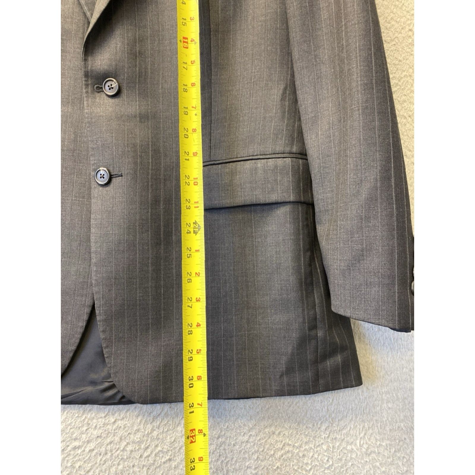 Ralph Lauren VINTAGE Ralph Lauren Chaps Suit 2 Piece Men's Wool Gray Striped 46R 38W Regular Fit Size 38R - 6 Thumbnail