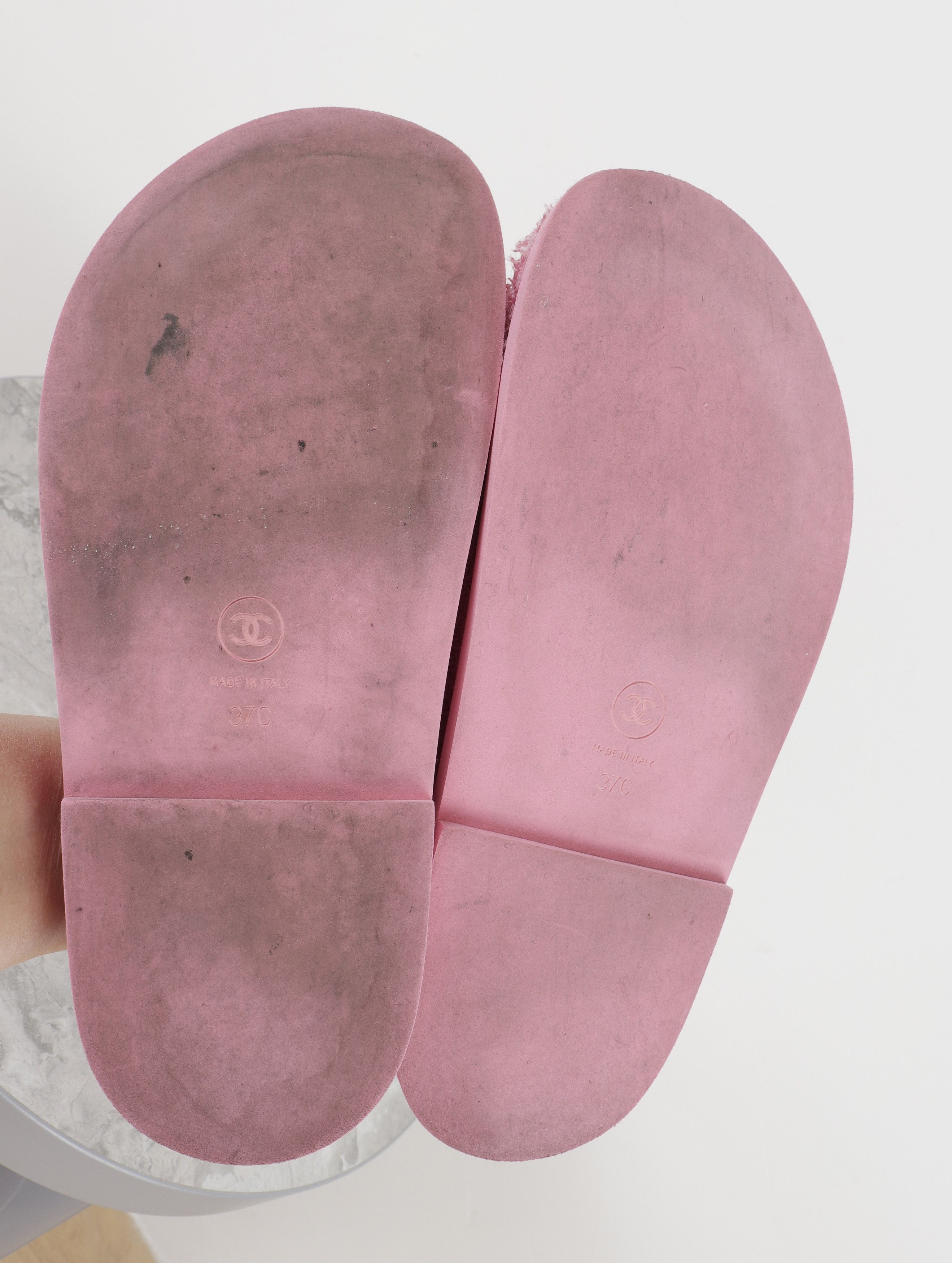 Chanel Chanel CC Logo Pink Terry Slippers Size US 7 / IT 37 - 11 Thumbnail