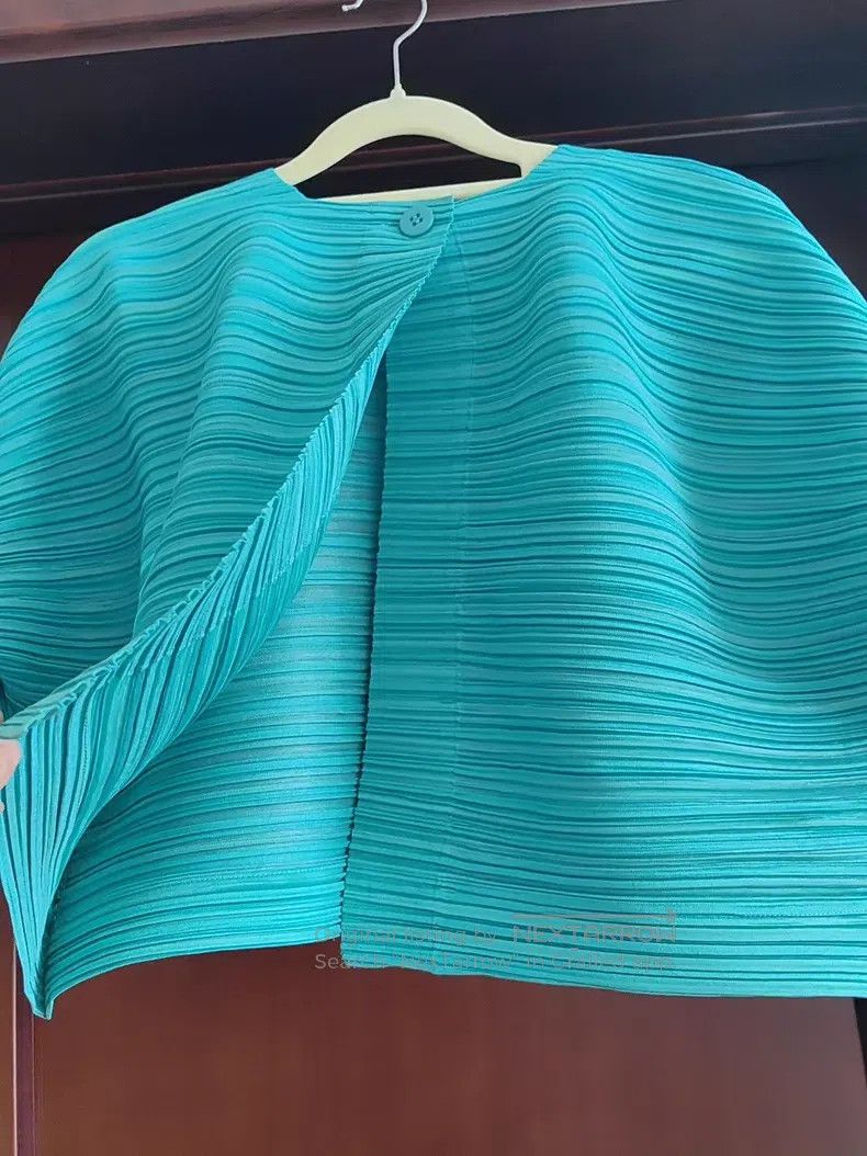 Issey Miyake Issey Miyake Blue Coat Size L / US 10 / IT 46 - 1 Thumbnail