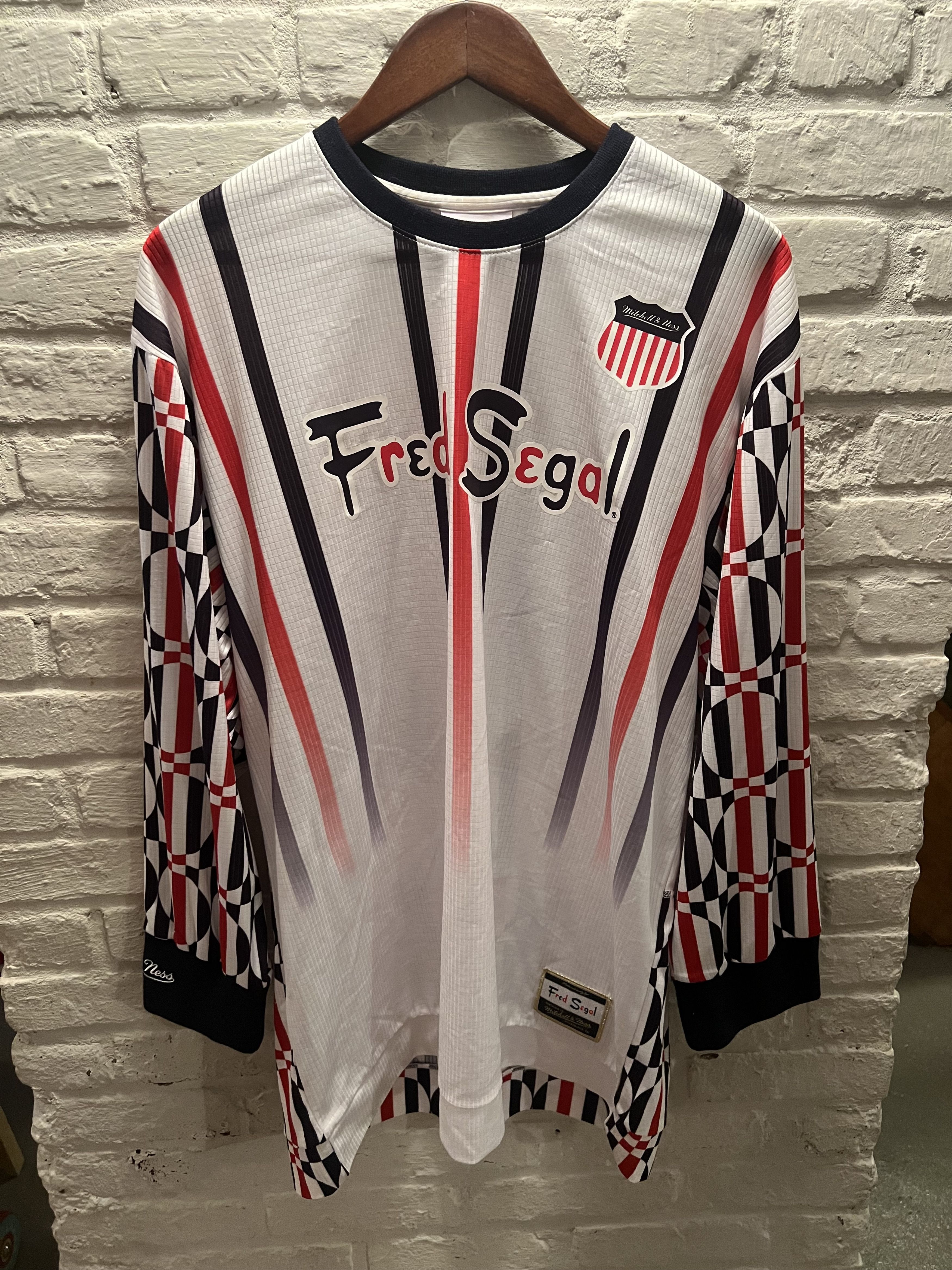 Mitchell & Ness Fred Segal x M+N - Goalkeeper Jersey Size US L / EU 52-54 / 3 - 1 Thumbnail