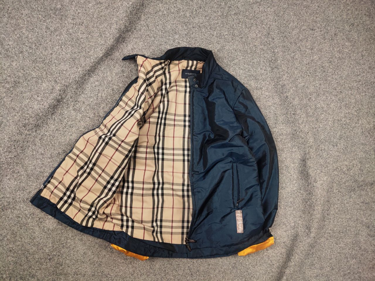Burberry London Vintage nylon Quilted nova check Jacket