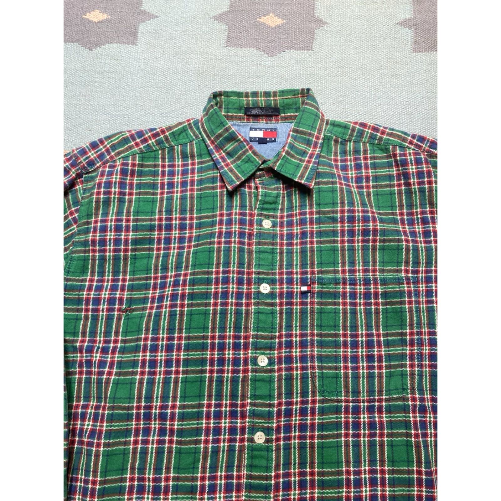 Tommy Hilfiger VINTAGE Tommy Hilfiger Flannel Shirt Cotton Heavyweight Plaid Men’s Large Size US L / EU 52-54 / 3 - 3 Thumbnail