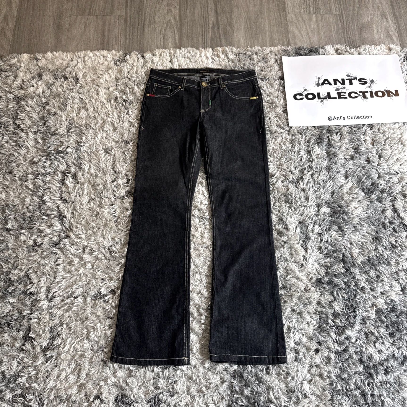 Denime VINTAGE 90’s Lot 29 Black Denim Flared Embroidered Jeans Women 9 32x31 Size 30" / US 8 / IT 44 - 7 Thumbnail