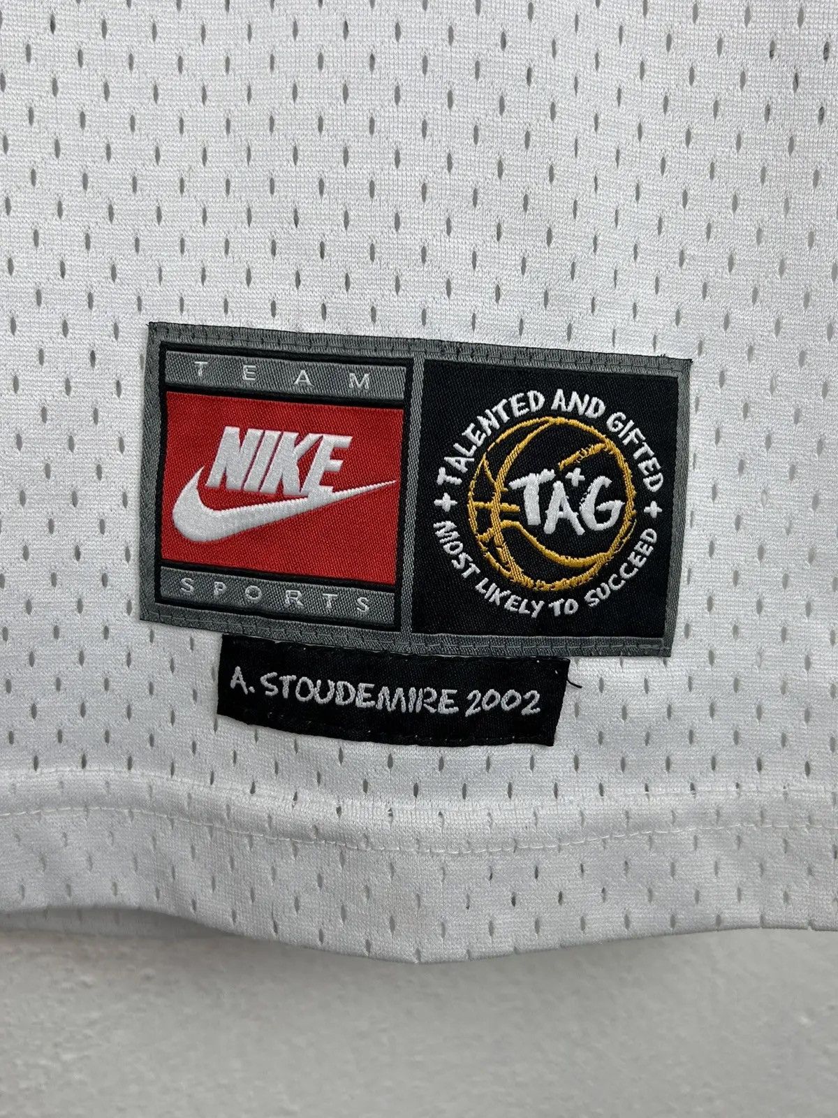 Nike 00s Vintage Nike Amar'e Stoudemire 2002 Lake Wales 32 Jersey Size US S / EU 44-46 / 1 - 4 Thumbnail