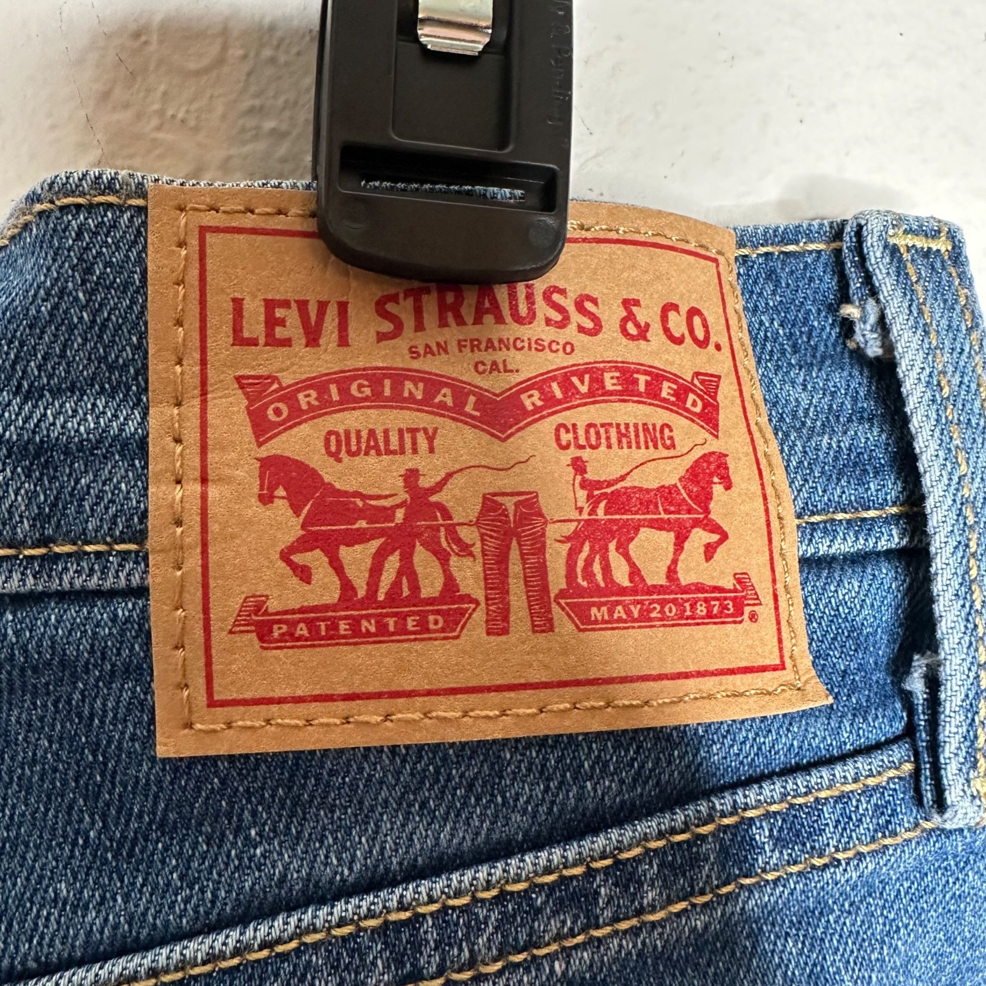 Levi's Levi's Ribcage Straight Ankle Jeans Sz 32" Size 32" / US 10 / IT 46 - 12 Thumbnail