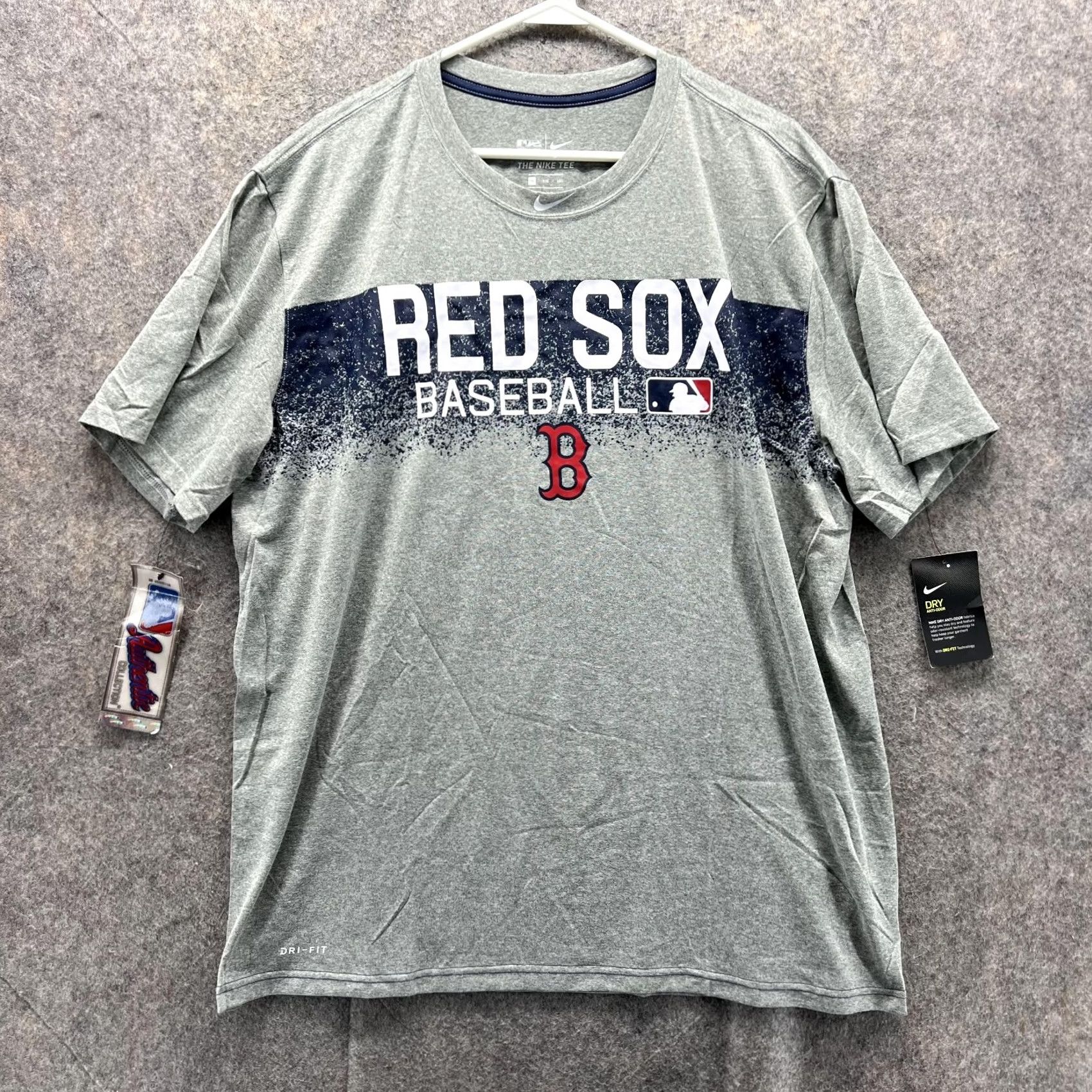 Nike Nike Dri-Fit Shirt Men 2XL Gray Crewneck MLB Vintage Red Sox Baseball Nike Shirt Size US XXL / EU 58 / 5 - 2 Thumbnail