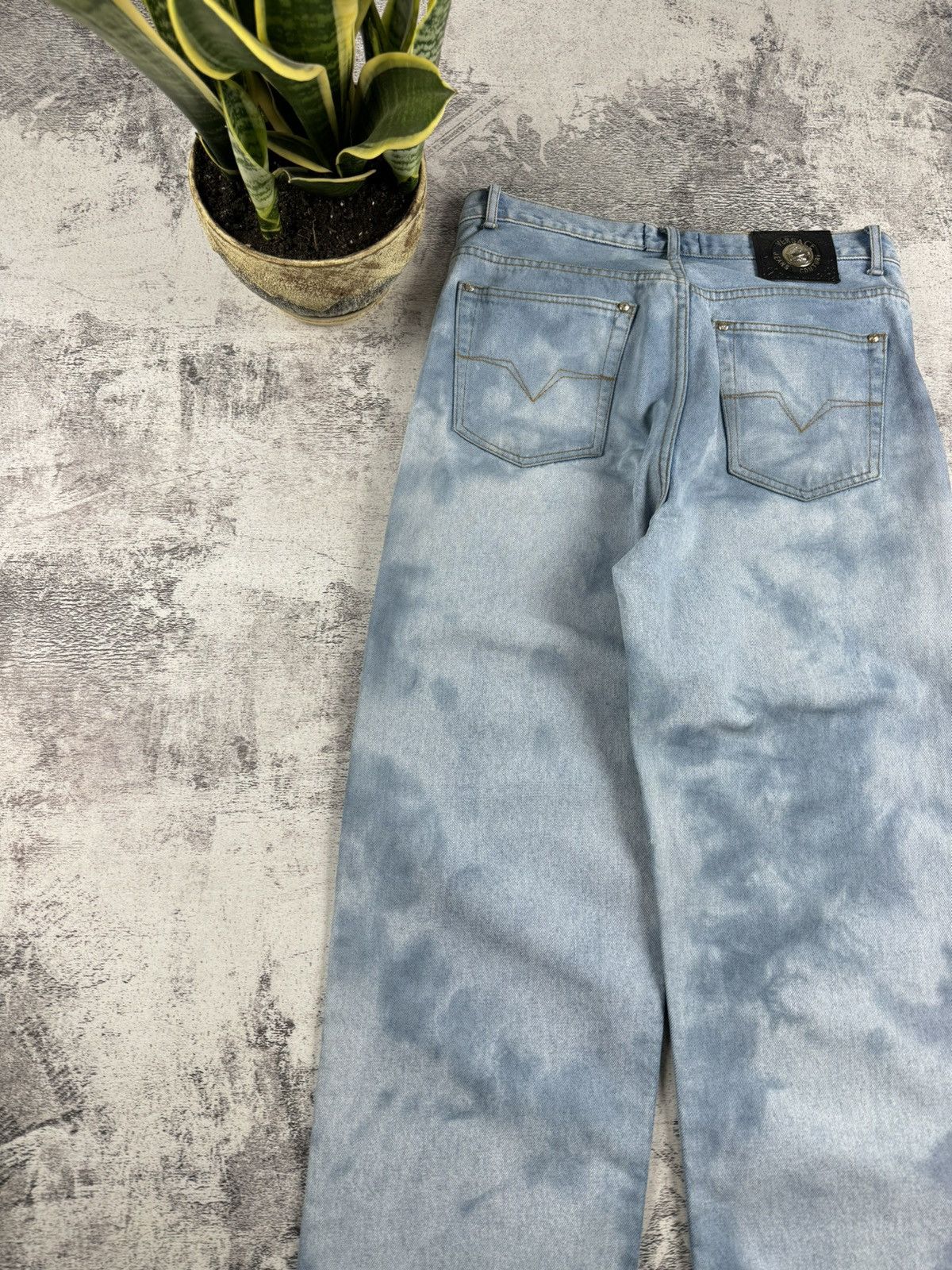Versace Jeans Couture Vintage Versace Couture Tie Dye Denim Jeans Trousers Bottoms Size US 34 / EU 50 - 7 Thumbnail