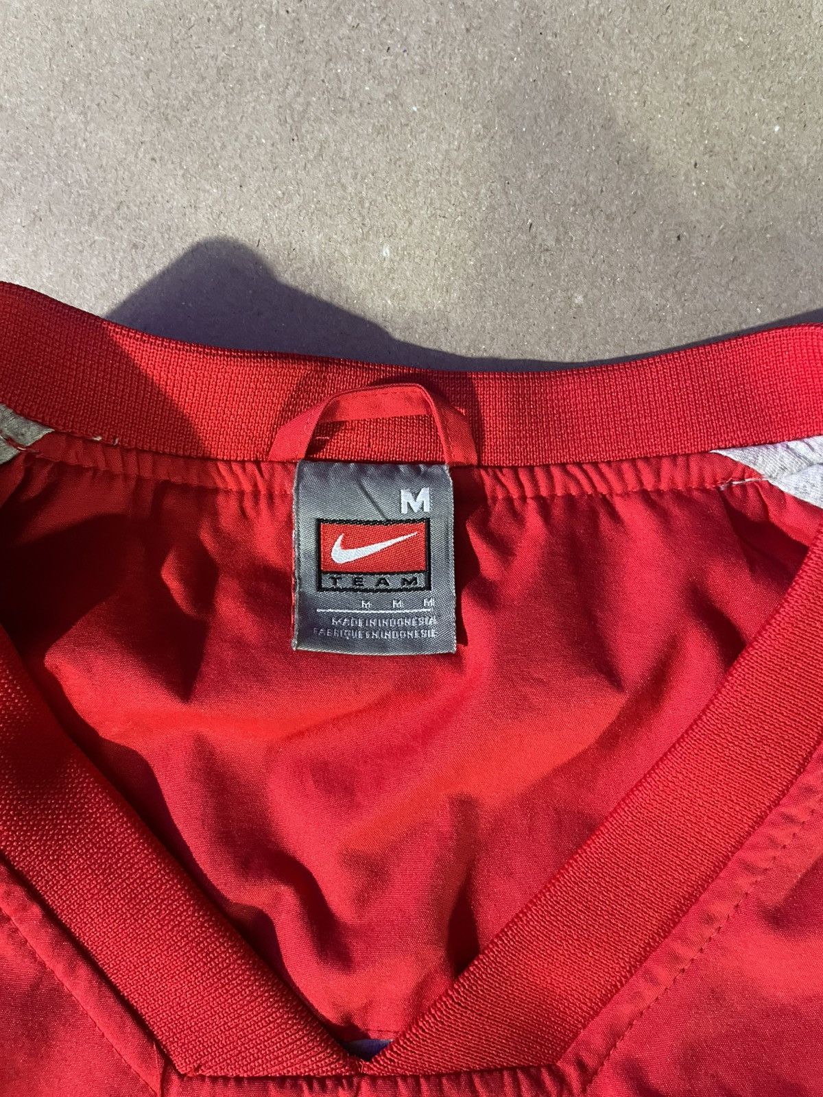 Nike Red Vintage Nike Sweatshirt Size US M / EU 48-50 / 2 - 2 Thumbnail
