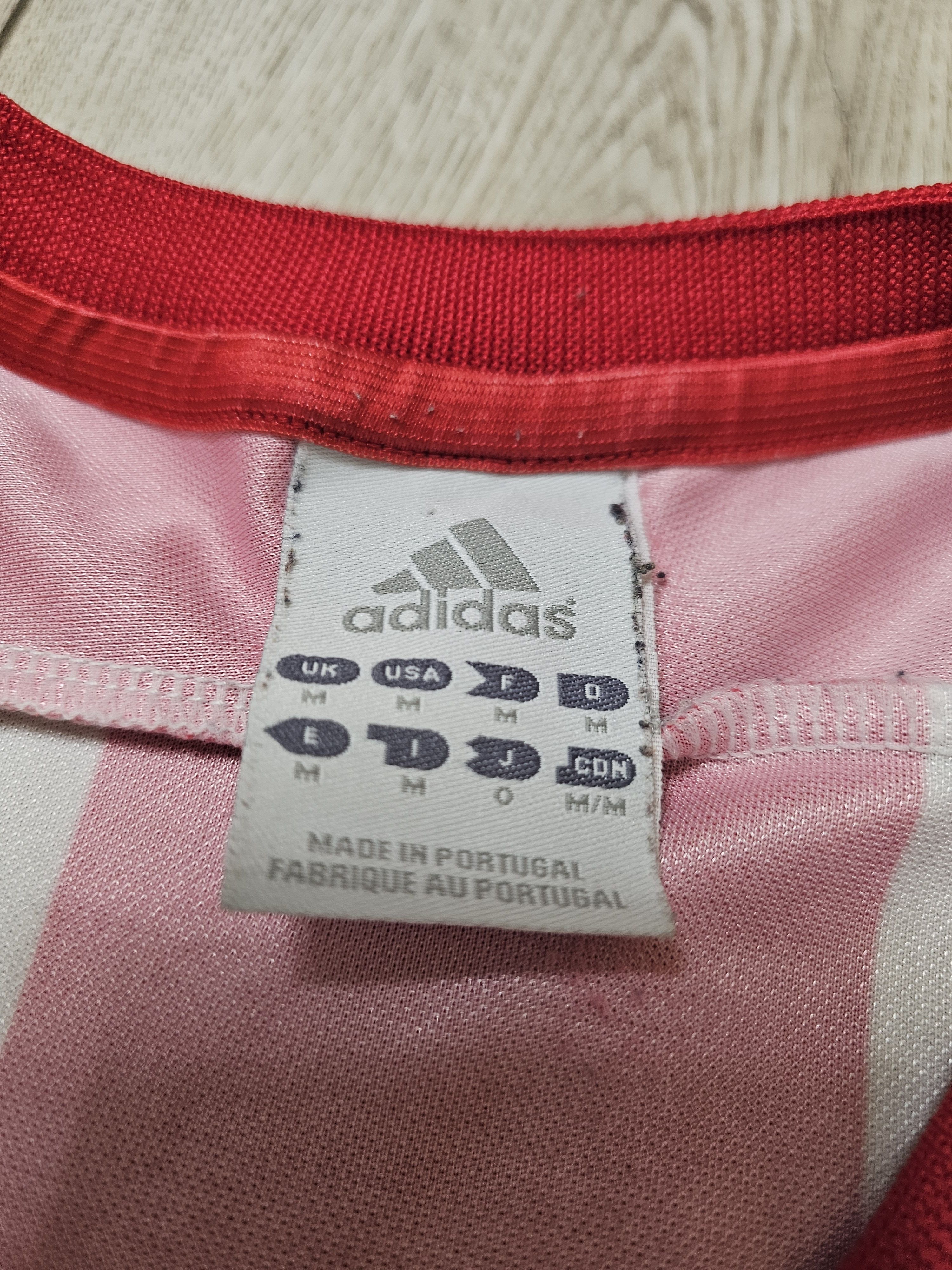 Adidas CRVENA ZVEZDA 2003 2004 HOME FOOTBALL RED STAR SOCCER JERSEY Size US M / EU 48-50 / 2 - 11 Thumbnail
