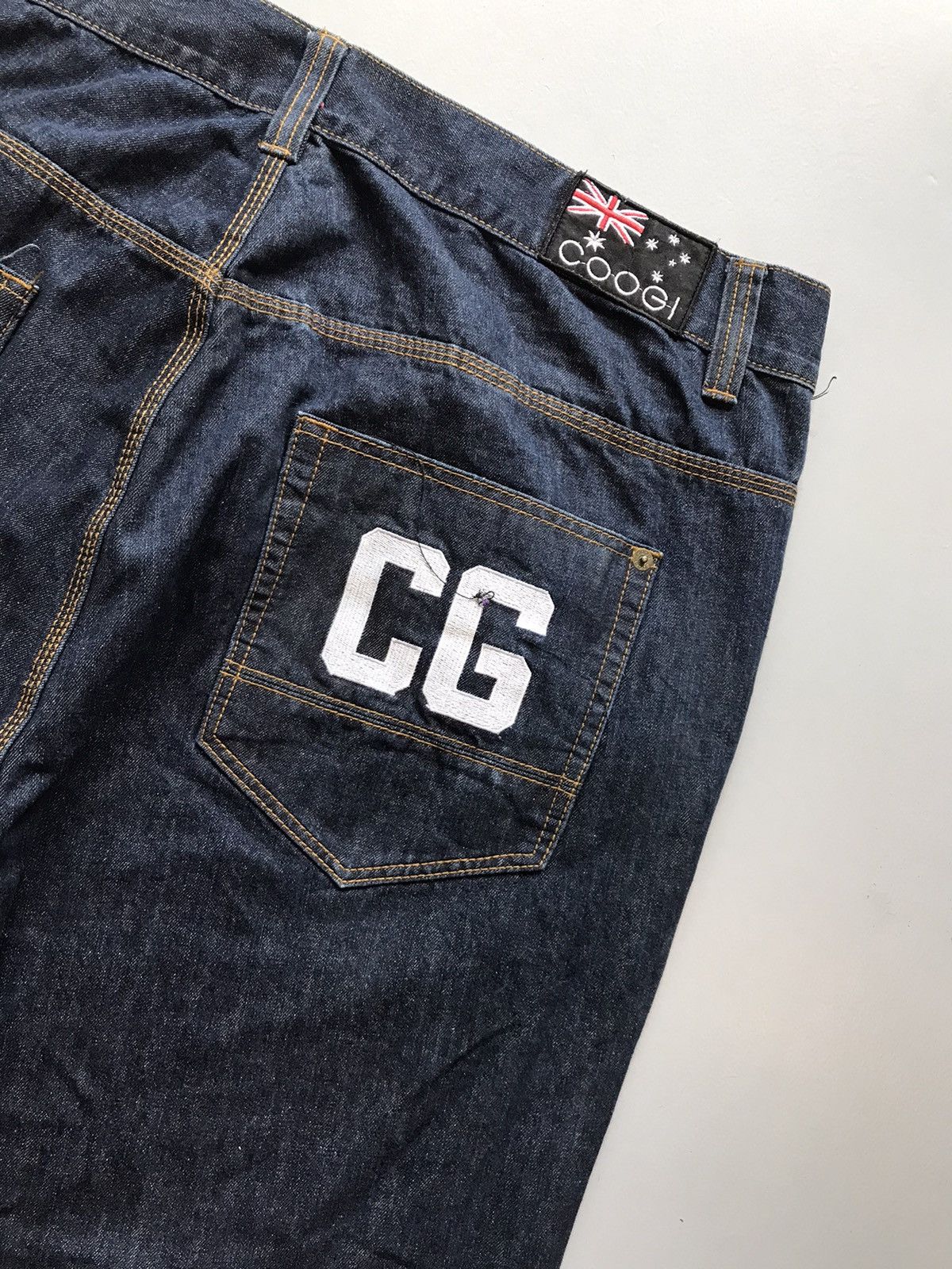 Coogi Vintage Coogi embroidered denim 50x32 Size US 44 / EU 60 - 14 Thumbnail