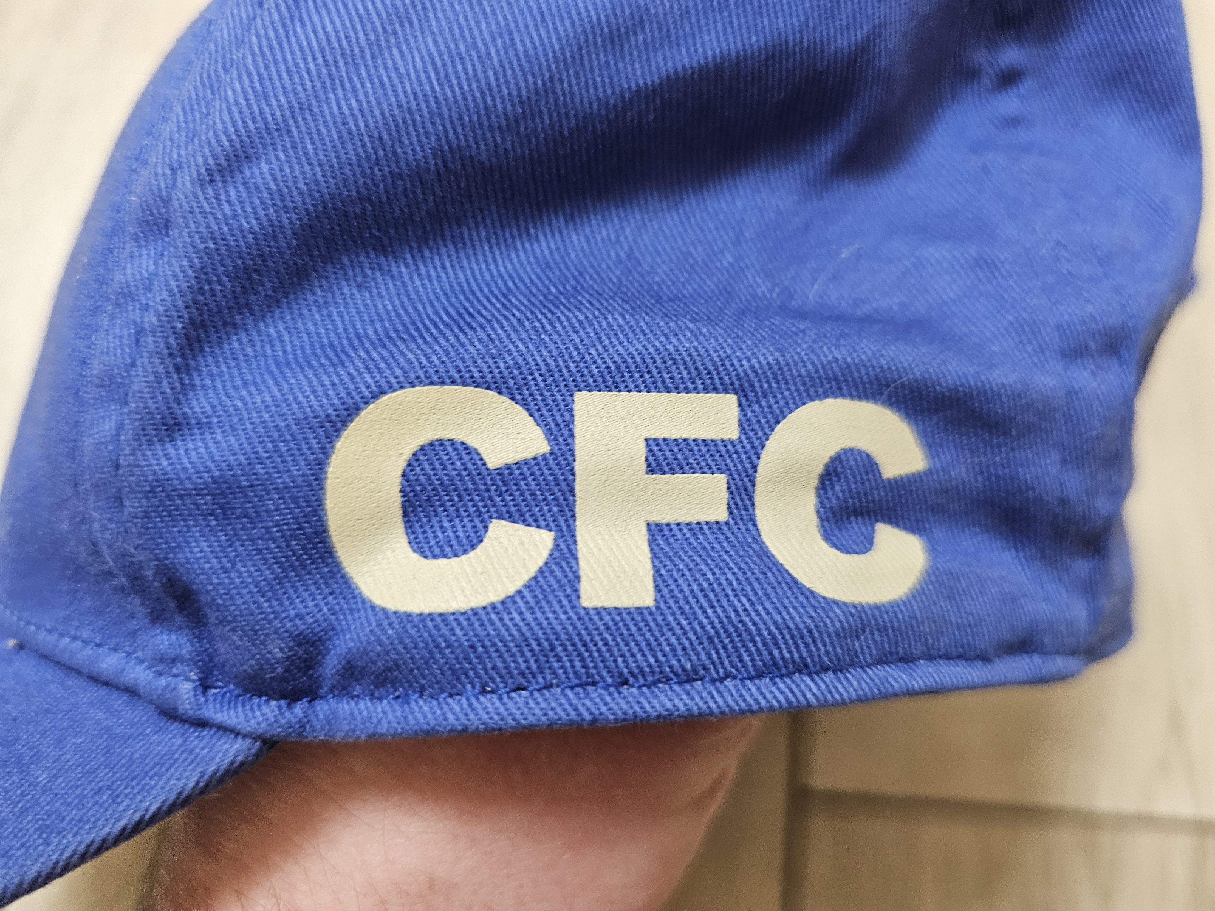 Adidas CHELSEA 2012 CAP FOOTBALL CAP SOCCER CAP RARE Size ONE SIZE - 6 Thumbnail