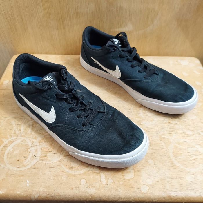 mens nike sb charge skate shoes