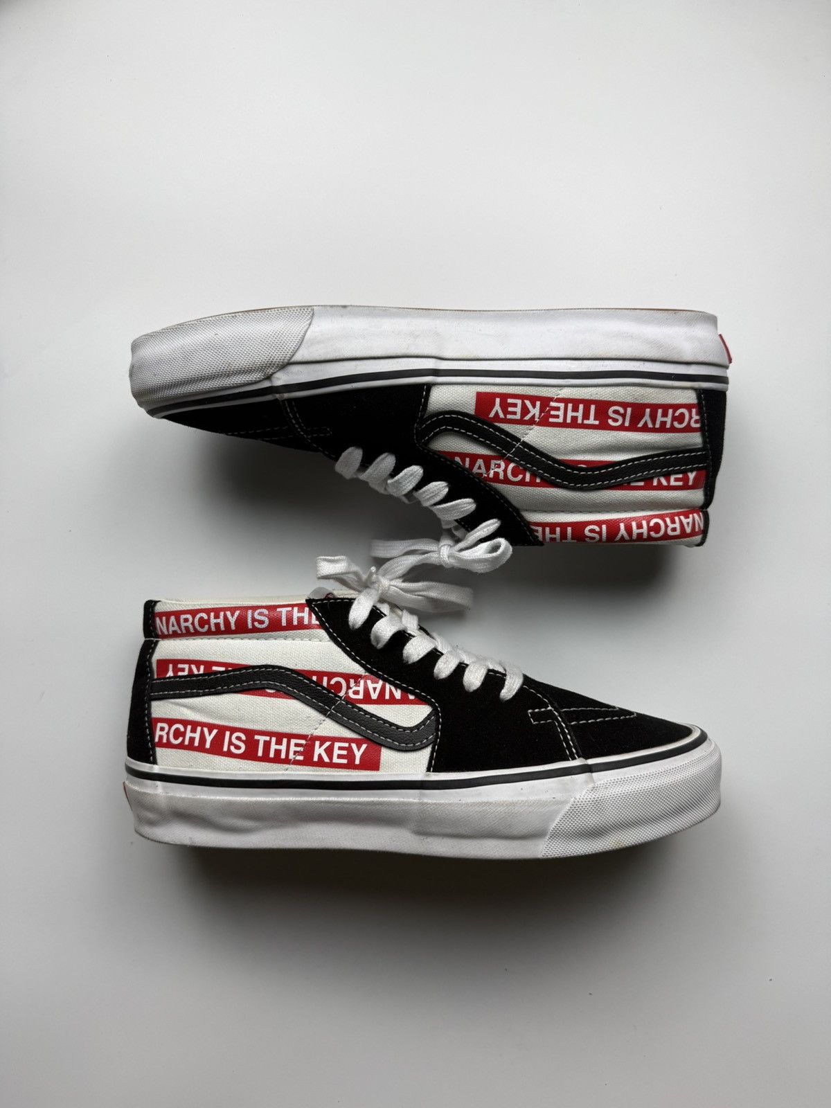 Vans x Undercover OTW Sk8 - Mid 83 “Anarchy is the Key”
