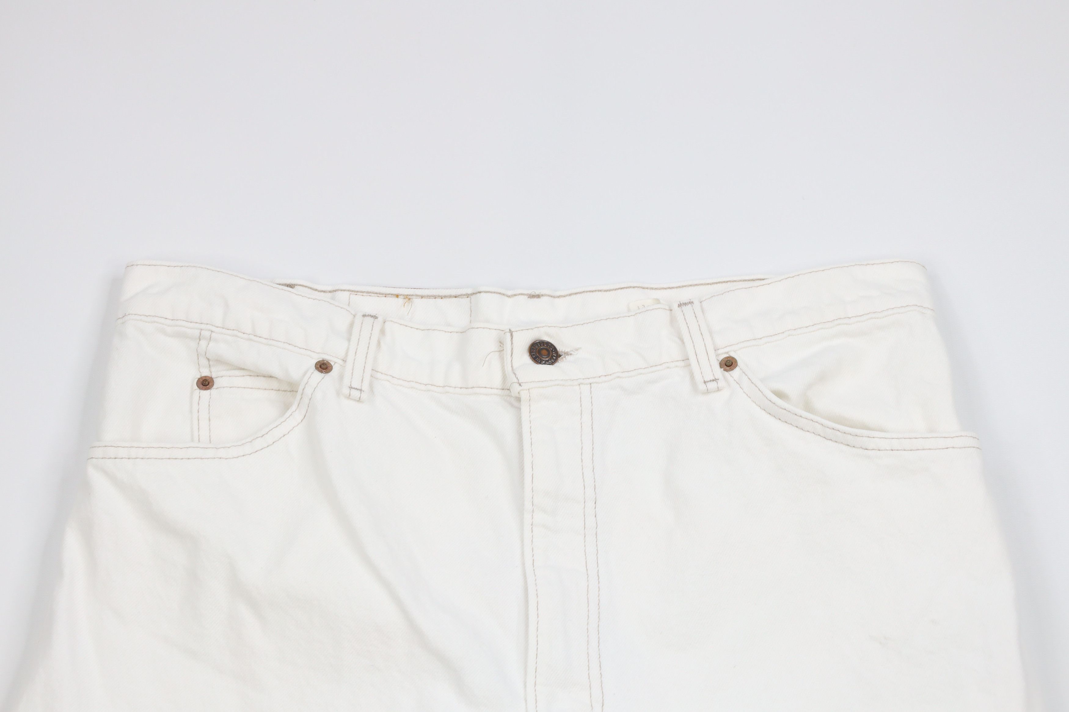 Levi's × Vintage Vintage 90s Levis 550 Orange Tab Fit Tapered Leg Jeans White Size 38 - 2 Thumbnail