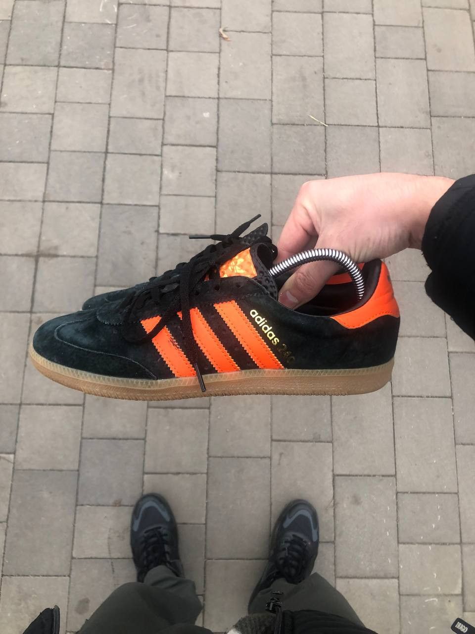 Adidas VINTAGE ADIDAS 240 CITY SERIES DESIGNER RETRO SNEAKERS Y2K Size US 7 / EU 40 - 1 Thumbnail