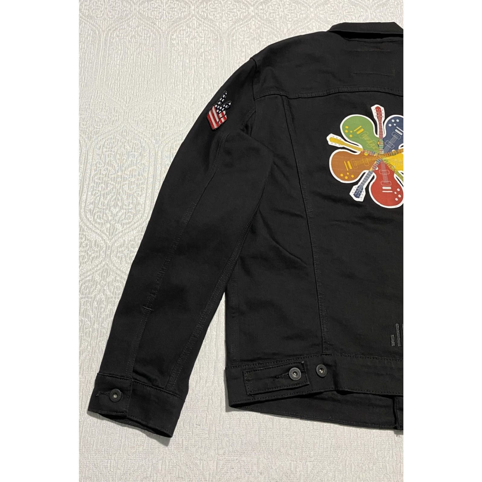 Levi's Levi's Premium Trucker Jacket Large Black Denim Guitar Flower Back Patch Mens Size US L / EU 52-54 / 3 - 5 Thumbnail