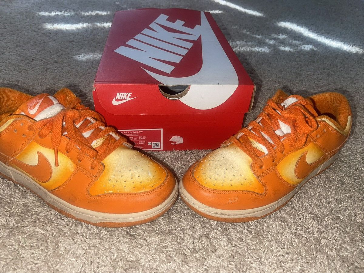 Nike WMNS NIKE DUNK LOW MAGMA Size US 9.5 / IT 39.5 - 1 Thumbnail