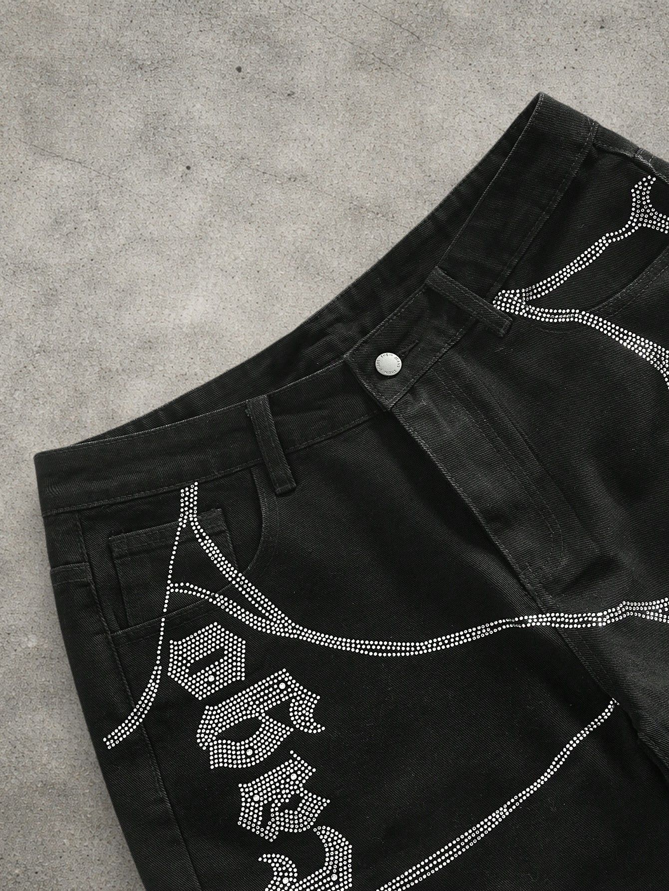 Japanese Brand Rhinestone street shorts Size US 32 / EU 48 - 4 Thumbnail