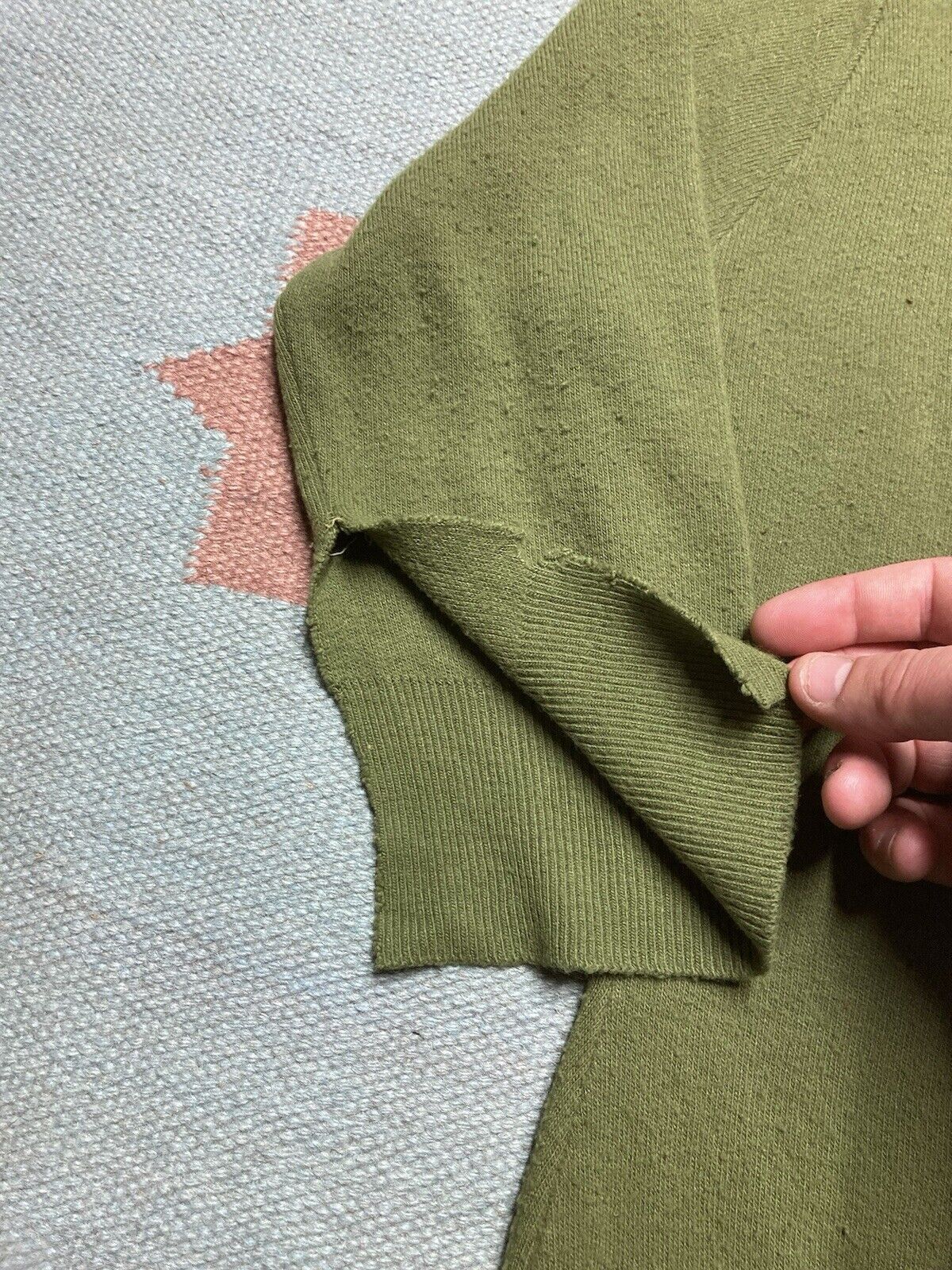 Vintage VTG 70s knit sweater open neck soft comfy green Small Size US S / EU 44-46 / 1 - 3 Thumbnail